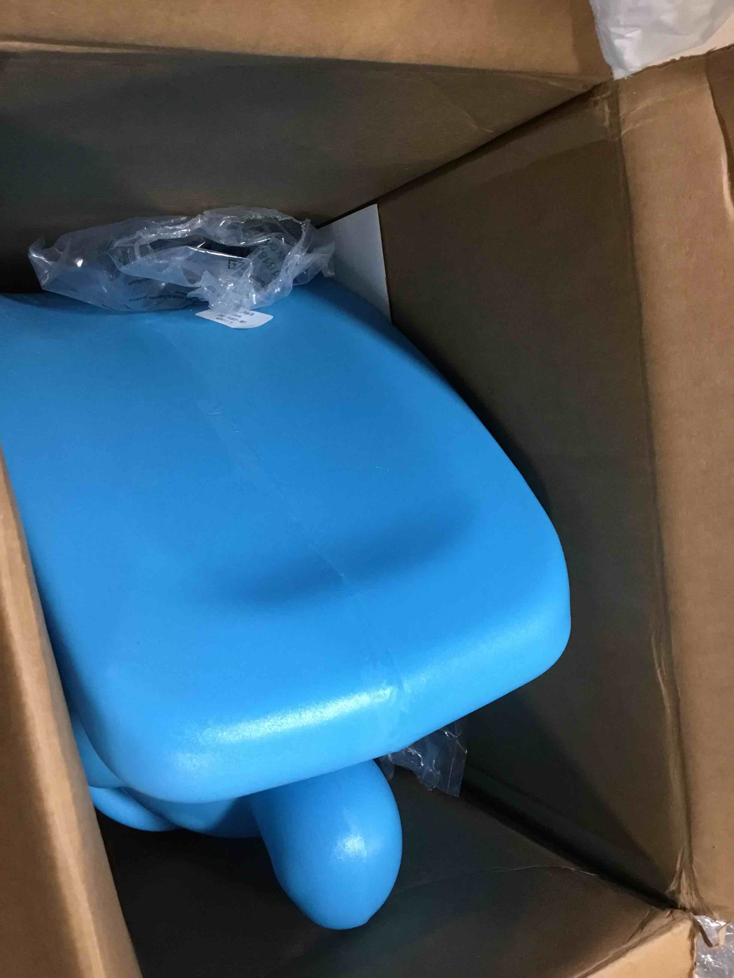 https://s3.amazonaws.com/lotting-images-prod/bidfta/GRN5416423_1694002970470.jpeg