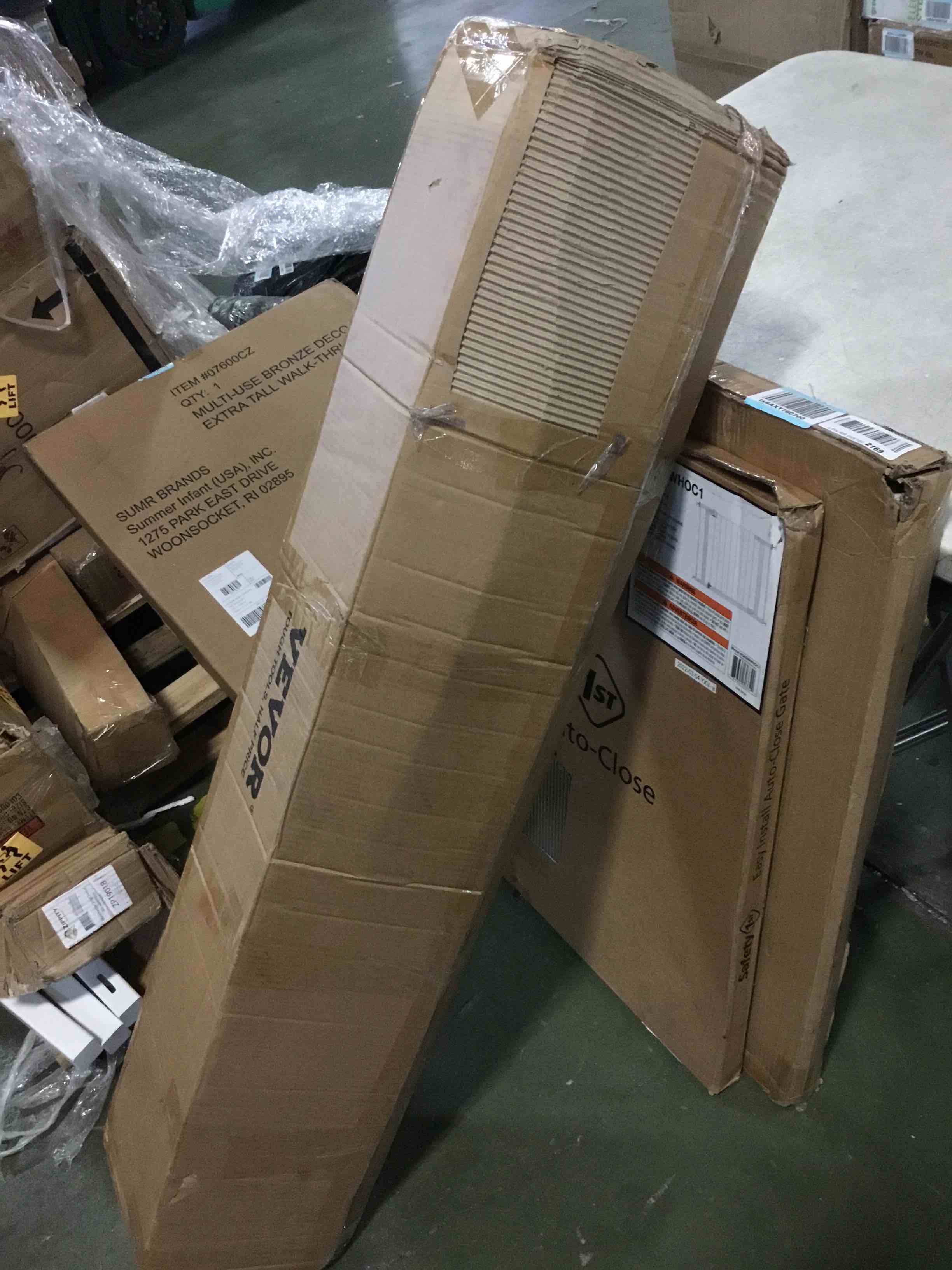 https://s3.amazonaws.com/lotting-images-prod/bidfta/GRN5416908_1694259908042.jpeg