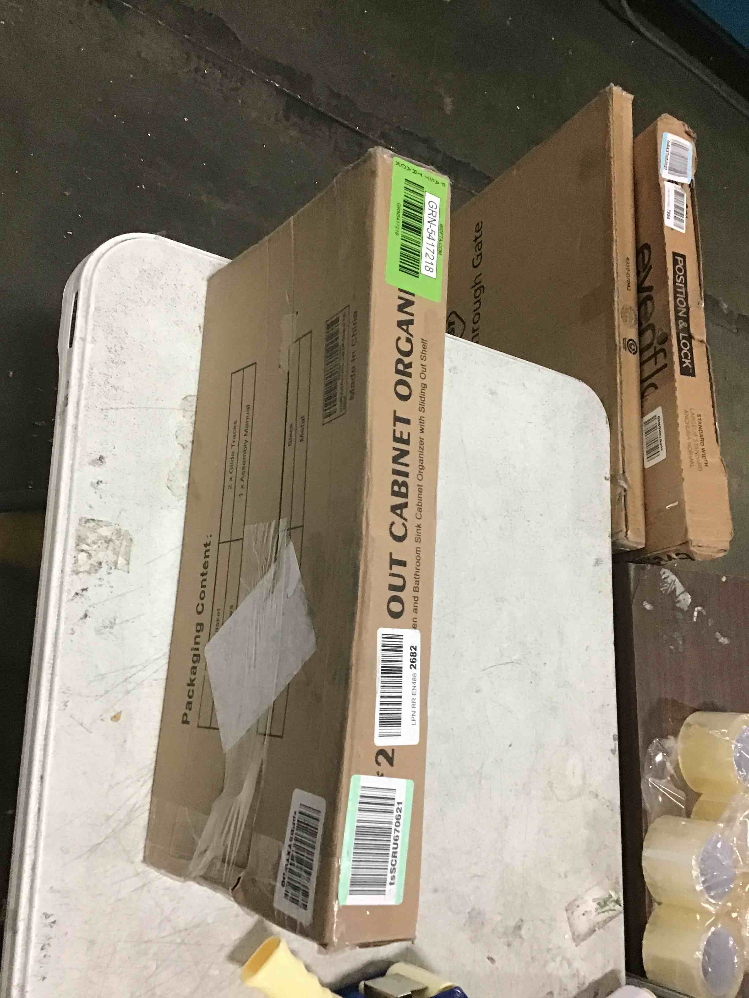 https://s3.amazonaws.com/lotting-images-prod/bidfta/GRN5417218_1693582435222.jpeg