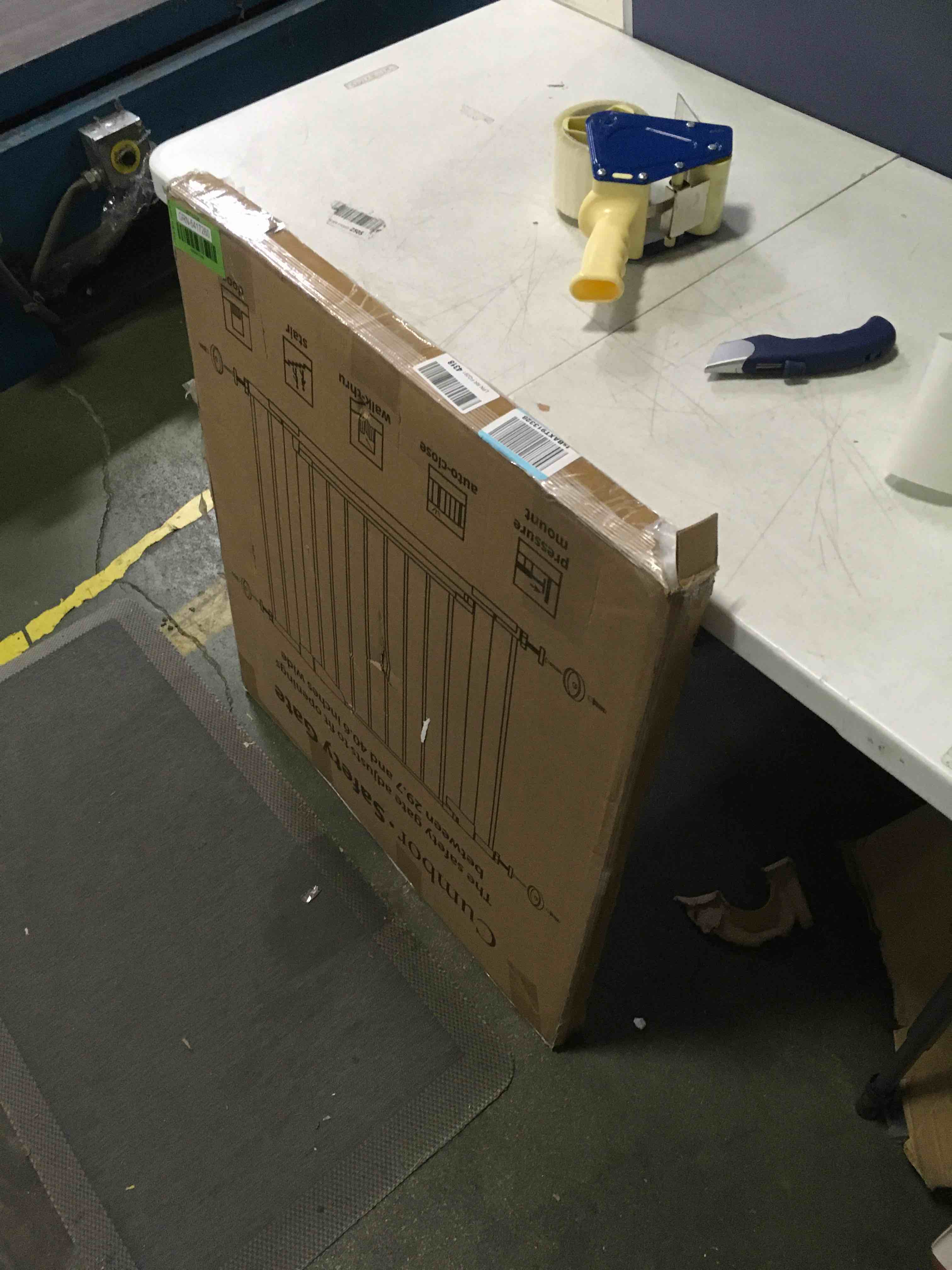 https://s3.amazonaws.com/lotting-images-prod/bidfta/GRN5417260_1693924210883.jpeg