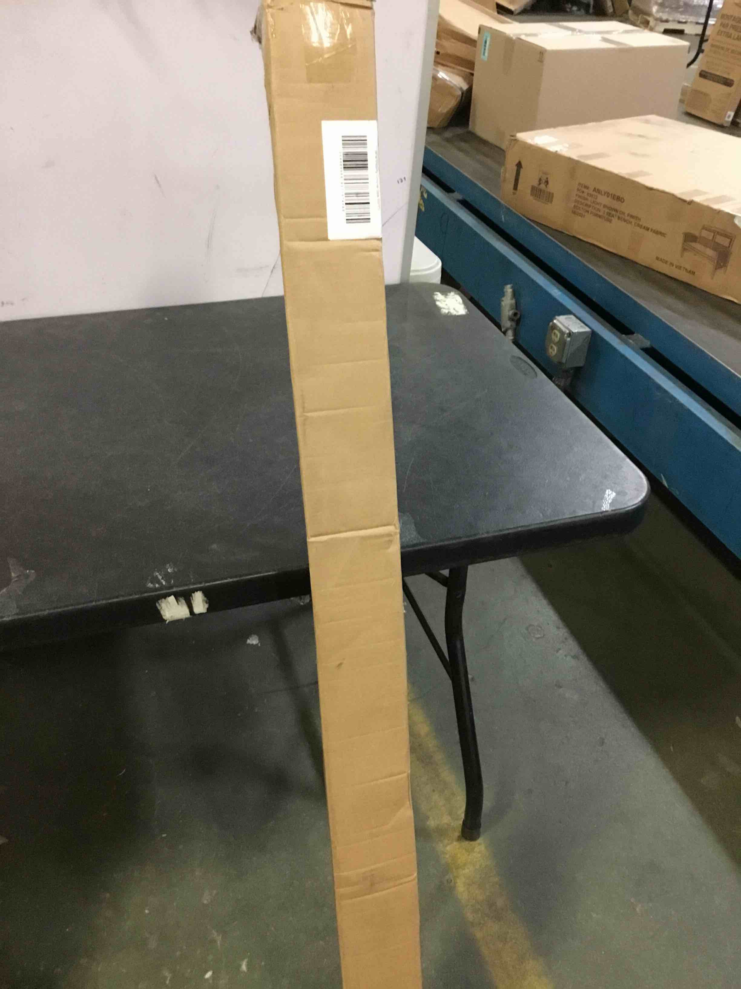 https://s3.amazonaws.com/lotting-images-prod/bidfta/GRN5418030_1694517243548.jpeg