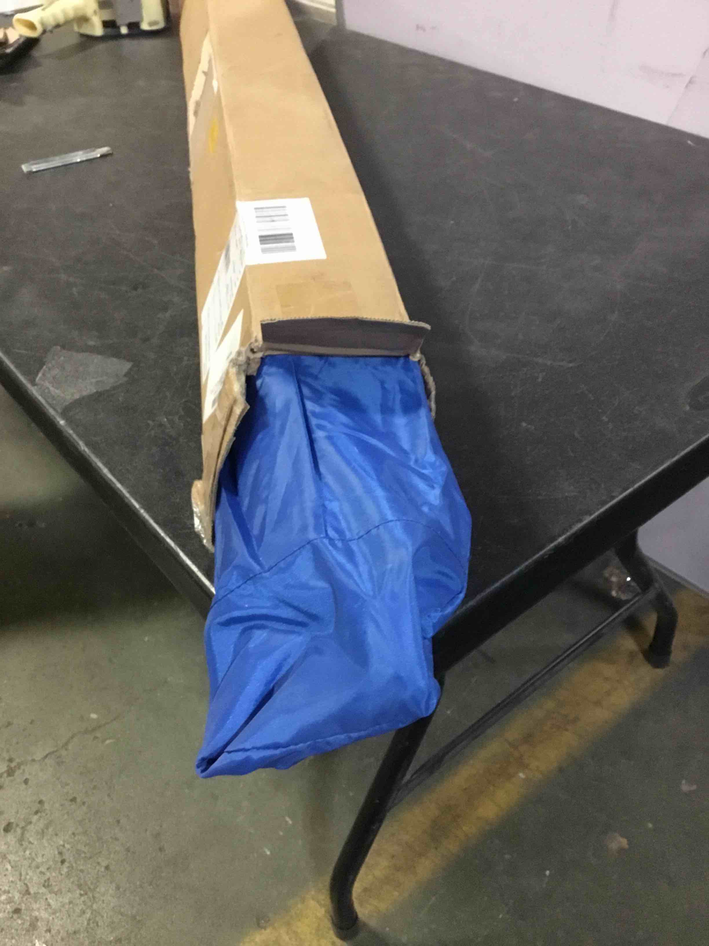 https://s3.amazonaws.com/lotting-images-prod/bidfta/GRN5418030_1694517283001.jpeg