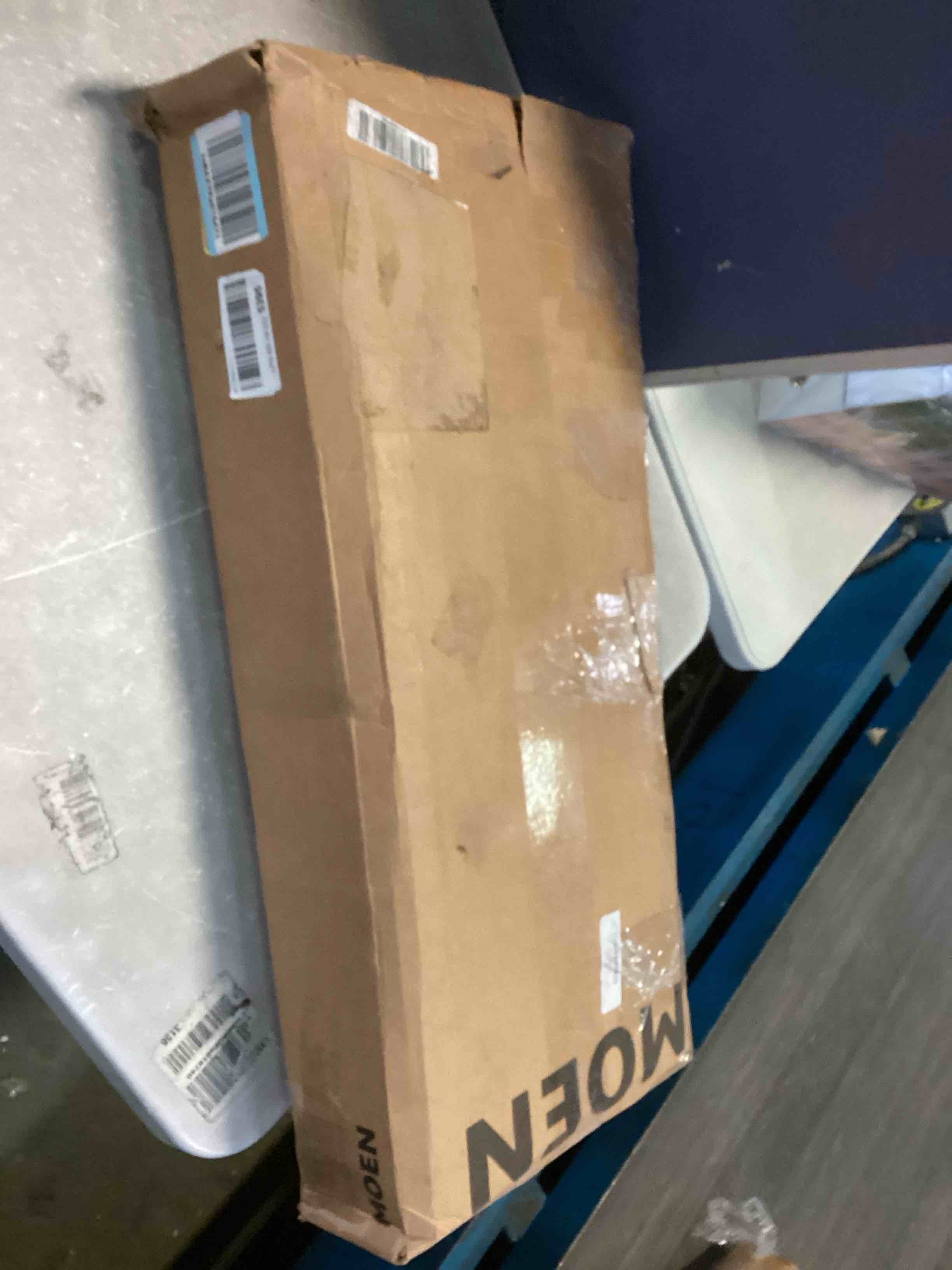 https://s3.amazonaws.com/lotting-images-prod/bidfta/GRN5444312_1700854088856.jpeg