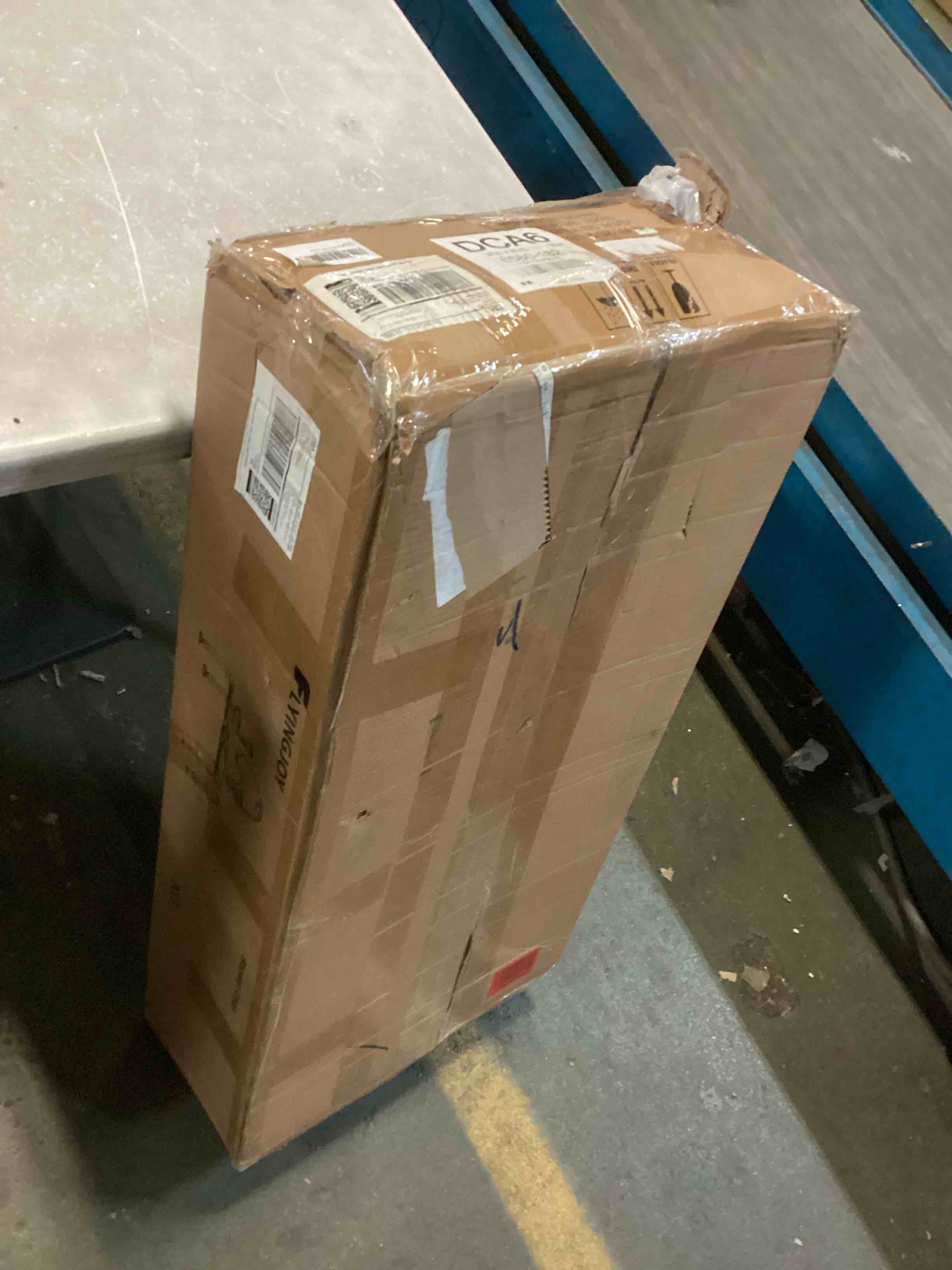 https://s3.amazonaws.com/lotting-images-prod/bidfta/GRN5444402_1700859914790.jpeg