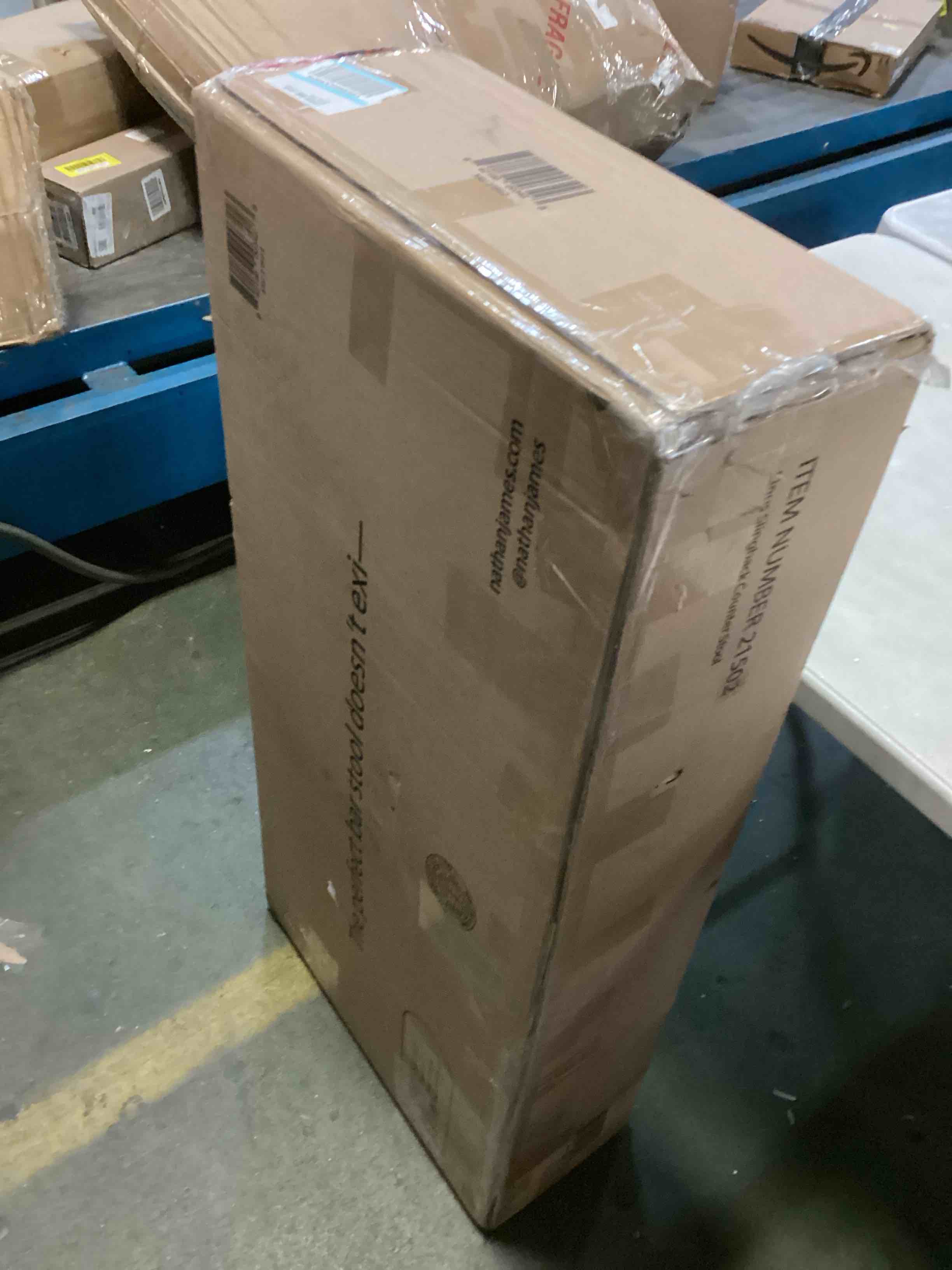 https://s3.amazonaws.com/lotting-images-prod/bidfta/GRN5444464_1701098295939.jpeg
