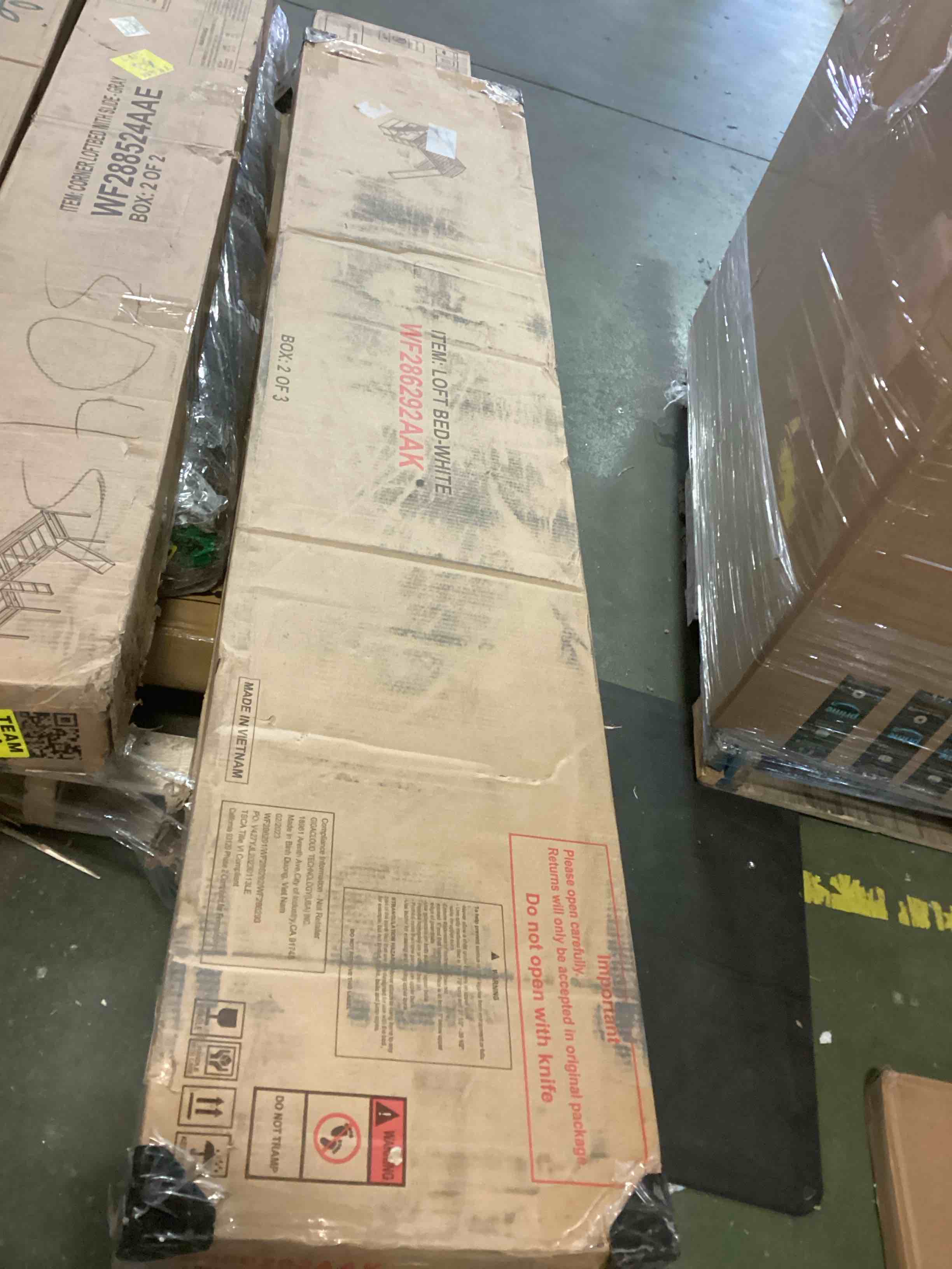 https://s3.amazonaws.com/lotting-images-prod/bidfta/GRN5444484_1701101564134.jpeg