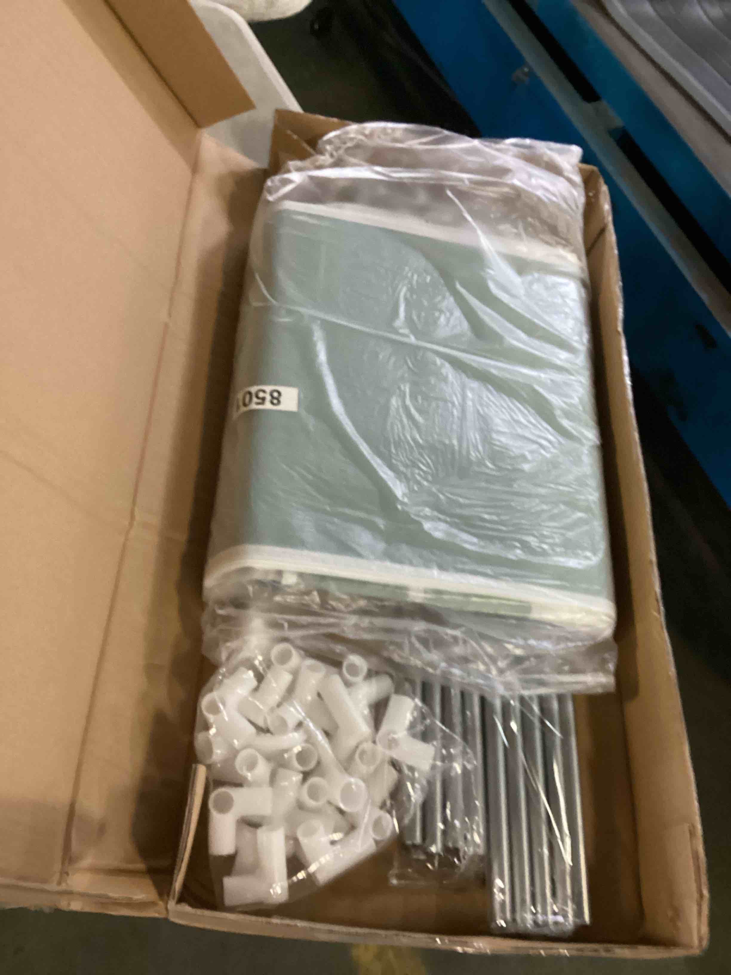 https://s3.amazonaws.com/lotting-images-prod/bidfta/GRN5445247_1701364218817.jpeg