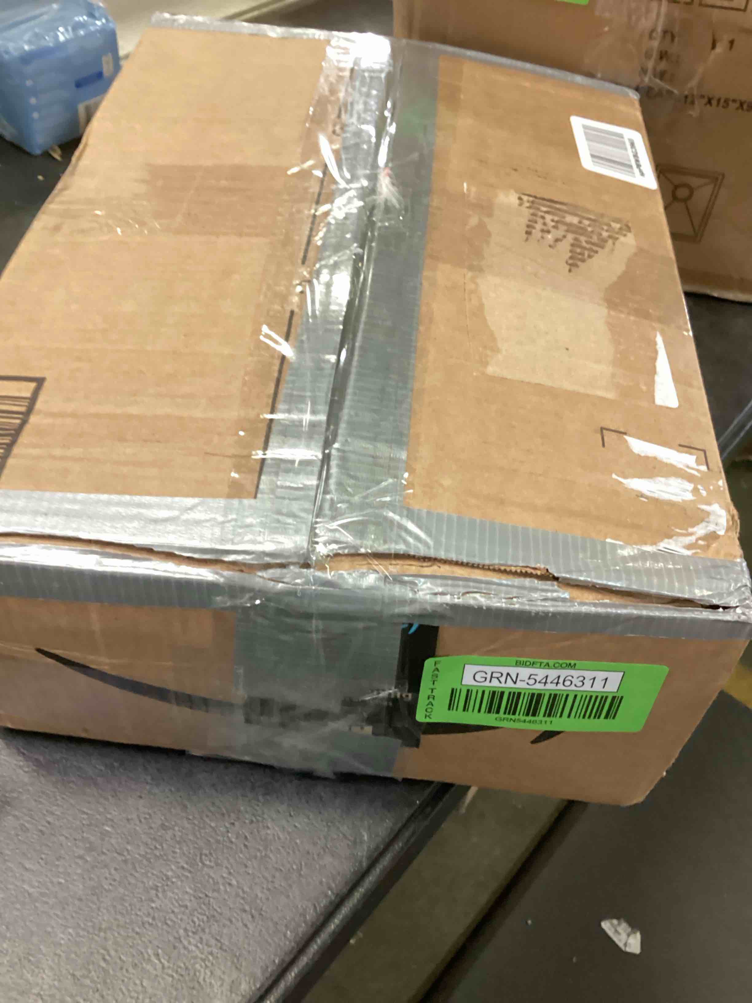 https://s3.amazonaws.com/lotting-images-prod/bidfta/GRN5446311_1701363481981.jpeg
