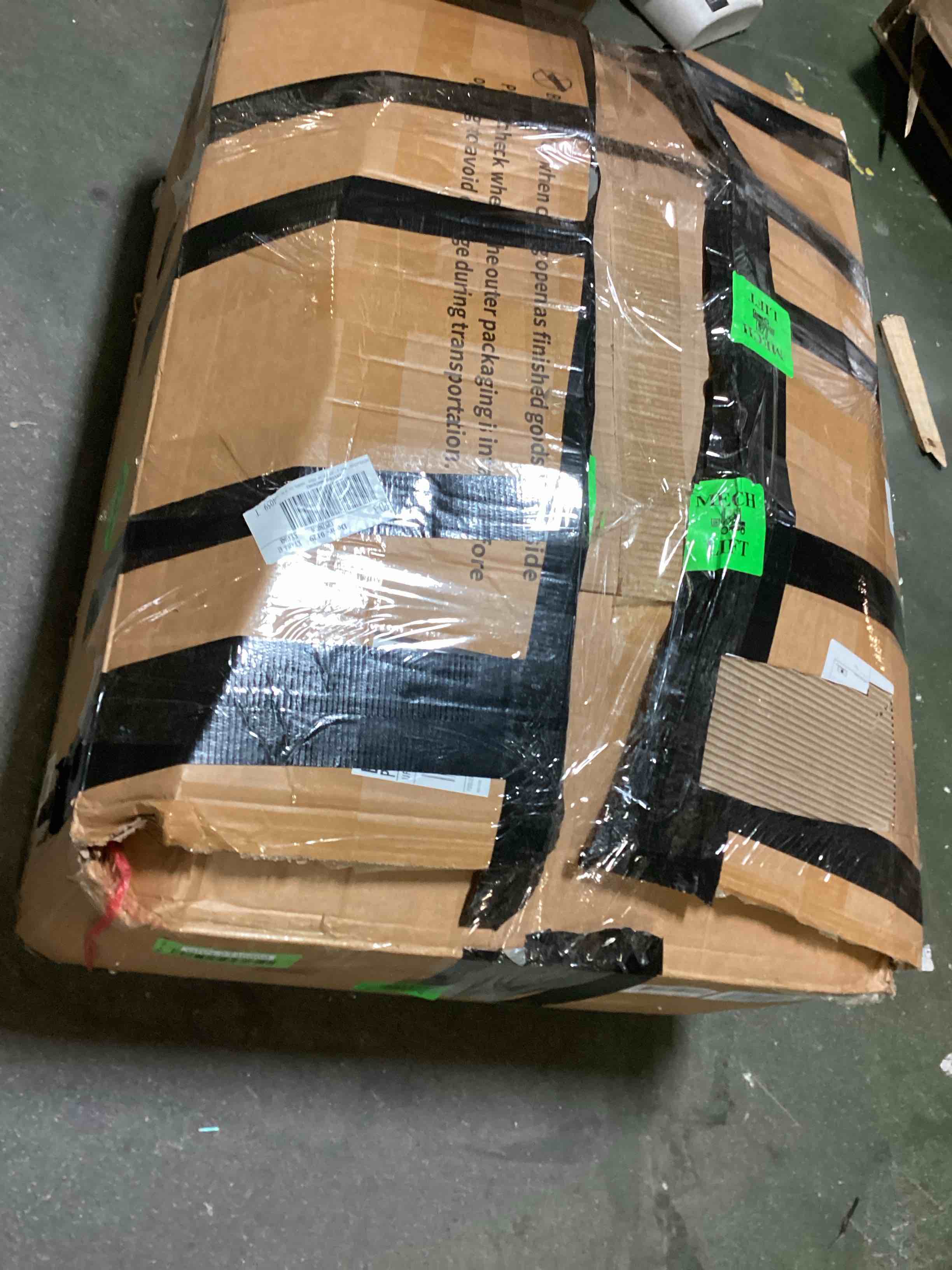 https://s3.amazonaws.com/lotting-images-prod/bidfta/GRN5446869_1701784492831.jpeg