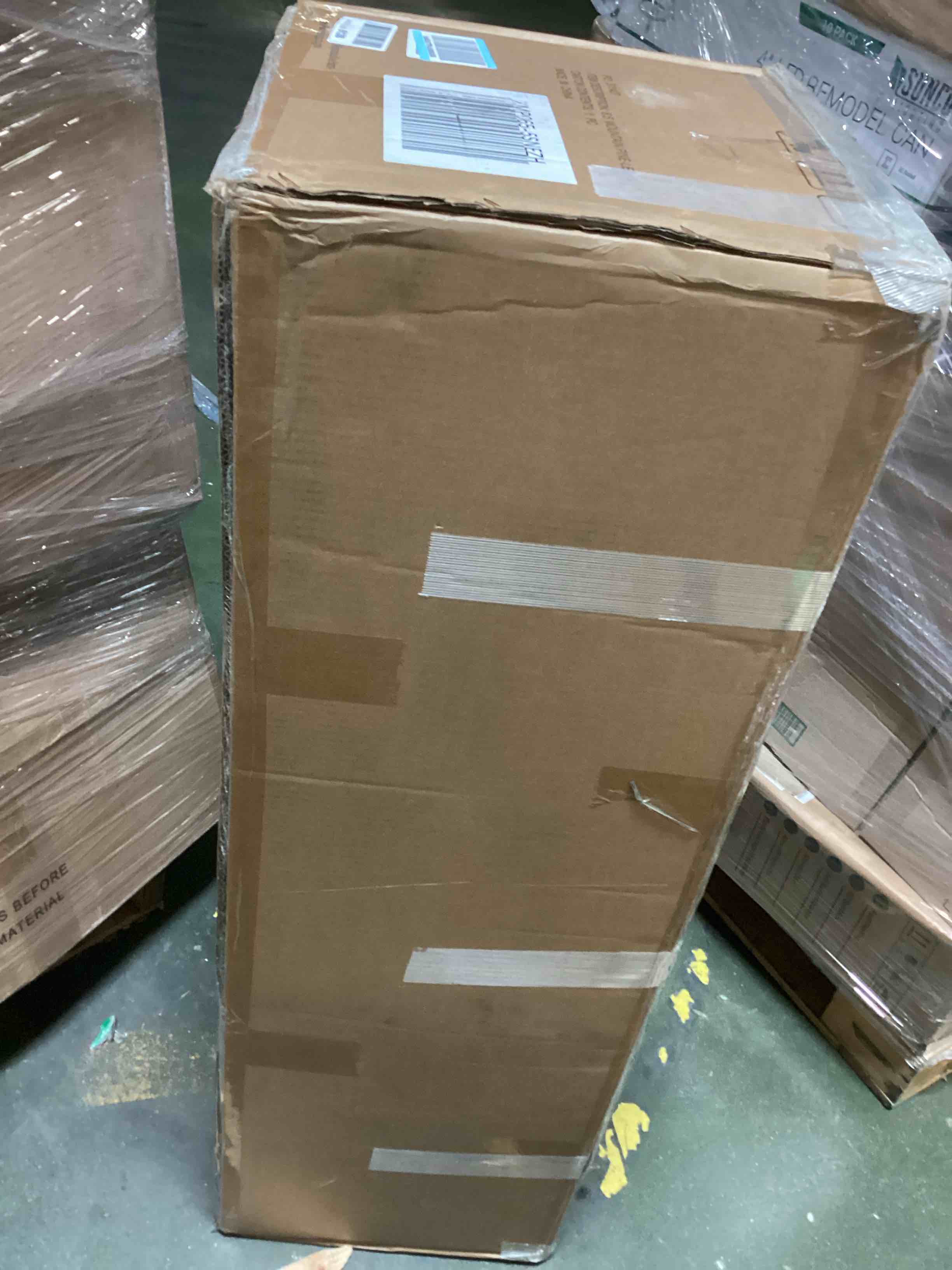 https://s3.amazonaws.com/lotting-images-prod/bidfta/GRN5446870_1701784527166.jpeg