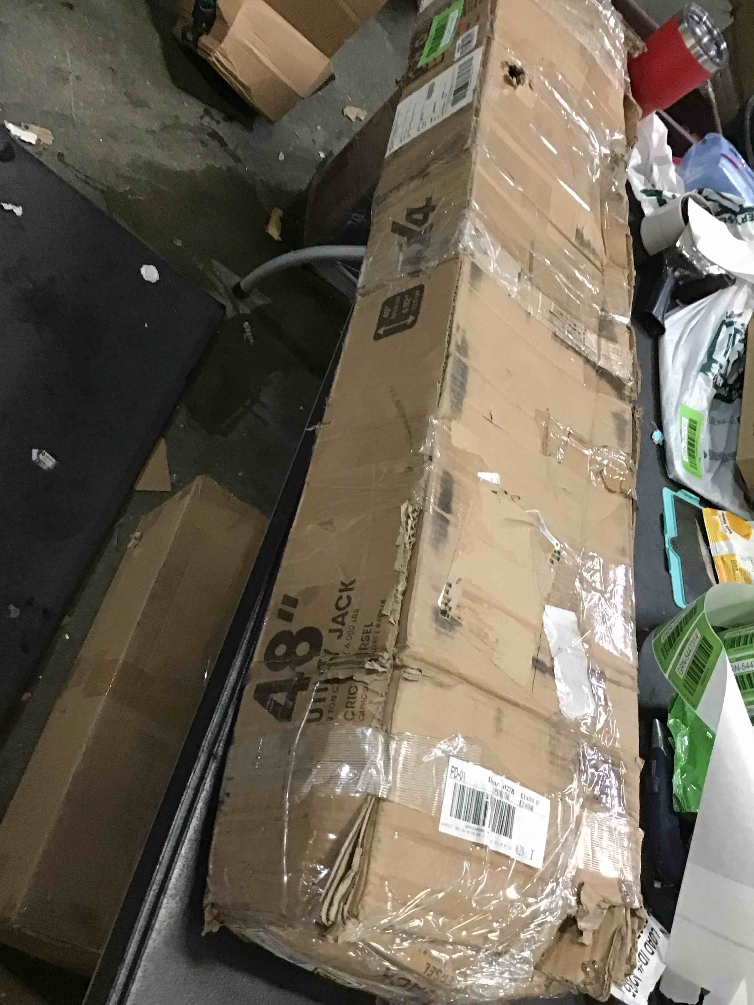 https://s3.amazonaws.com/lotting-images-prod/bidfta/GRN5447313_1701716604648.jpeg