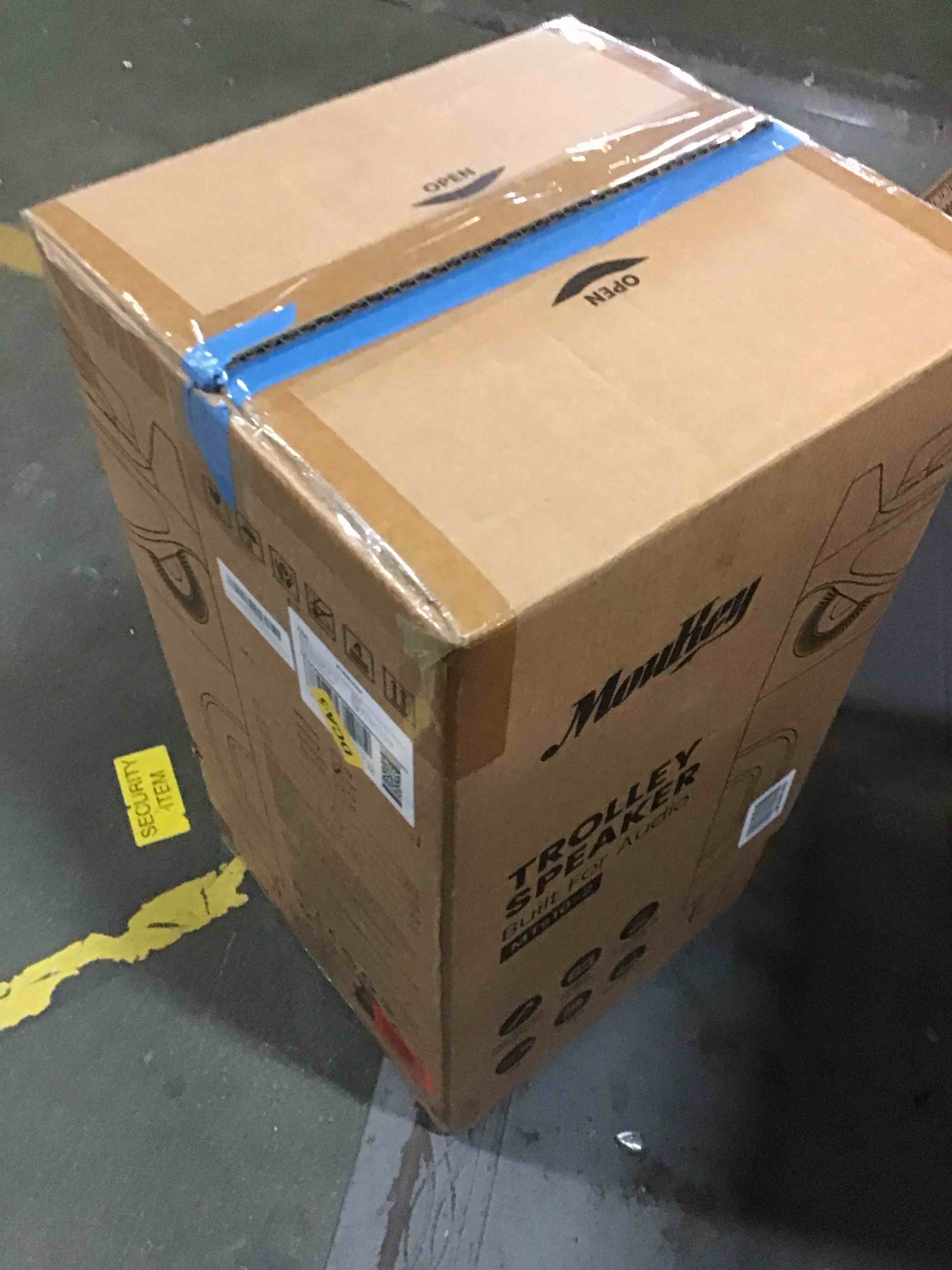 https://s3.amazonaws.com/lotting-images-prod/bidfta/GRN5448141_1702047386334.jpeg