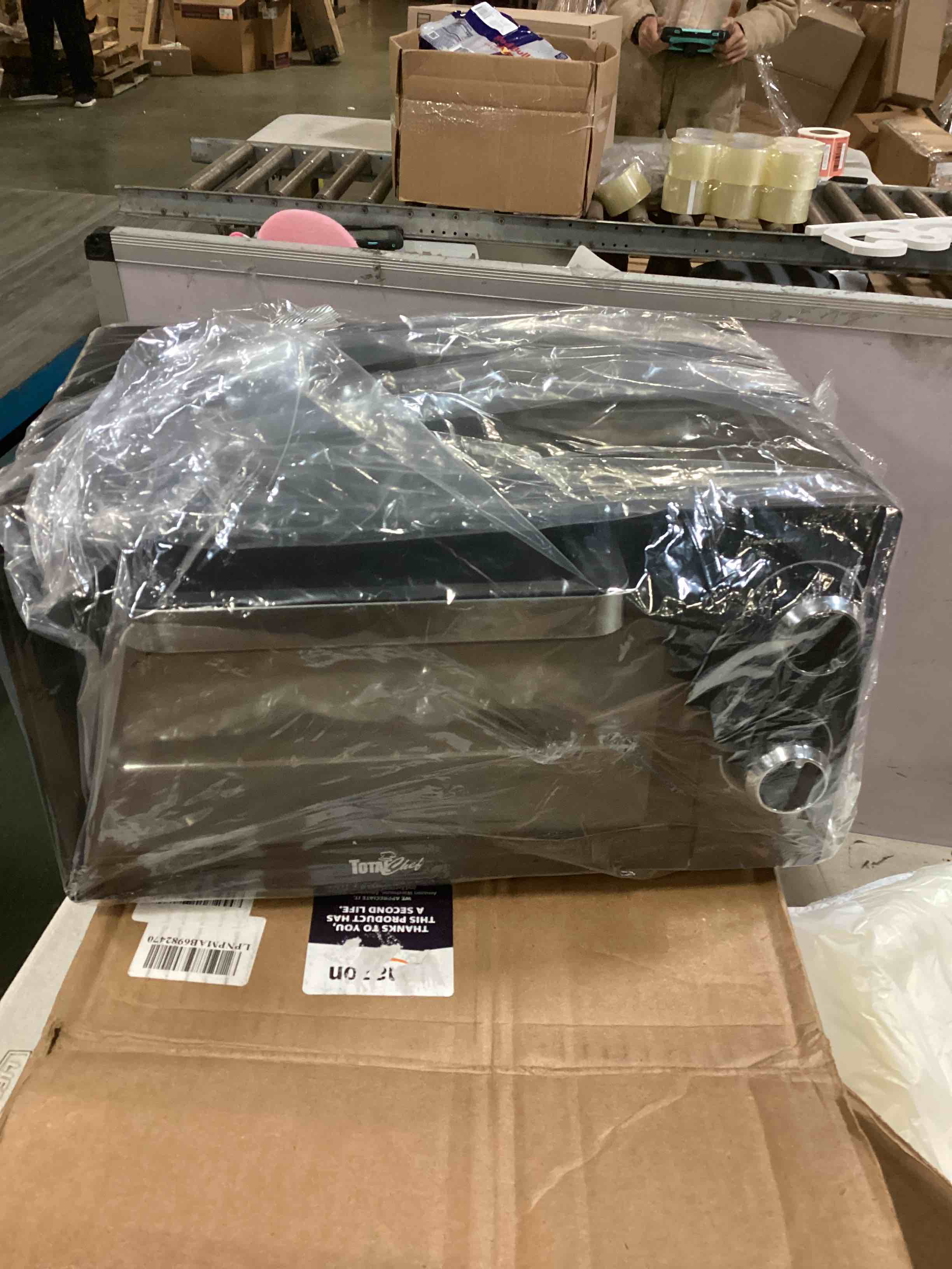 https://s3.amazonaws.com/lotting-images-prod/bidfta/GRN5449000_1701189902220.jpeg