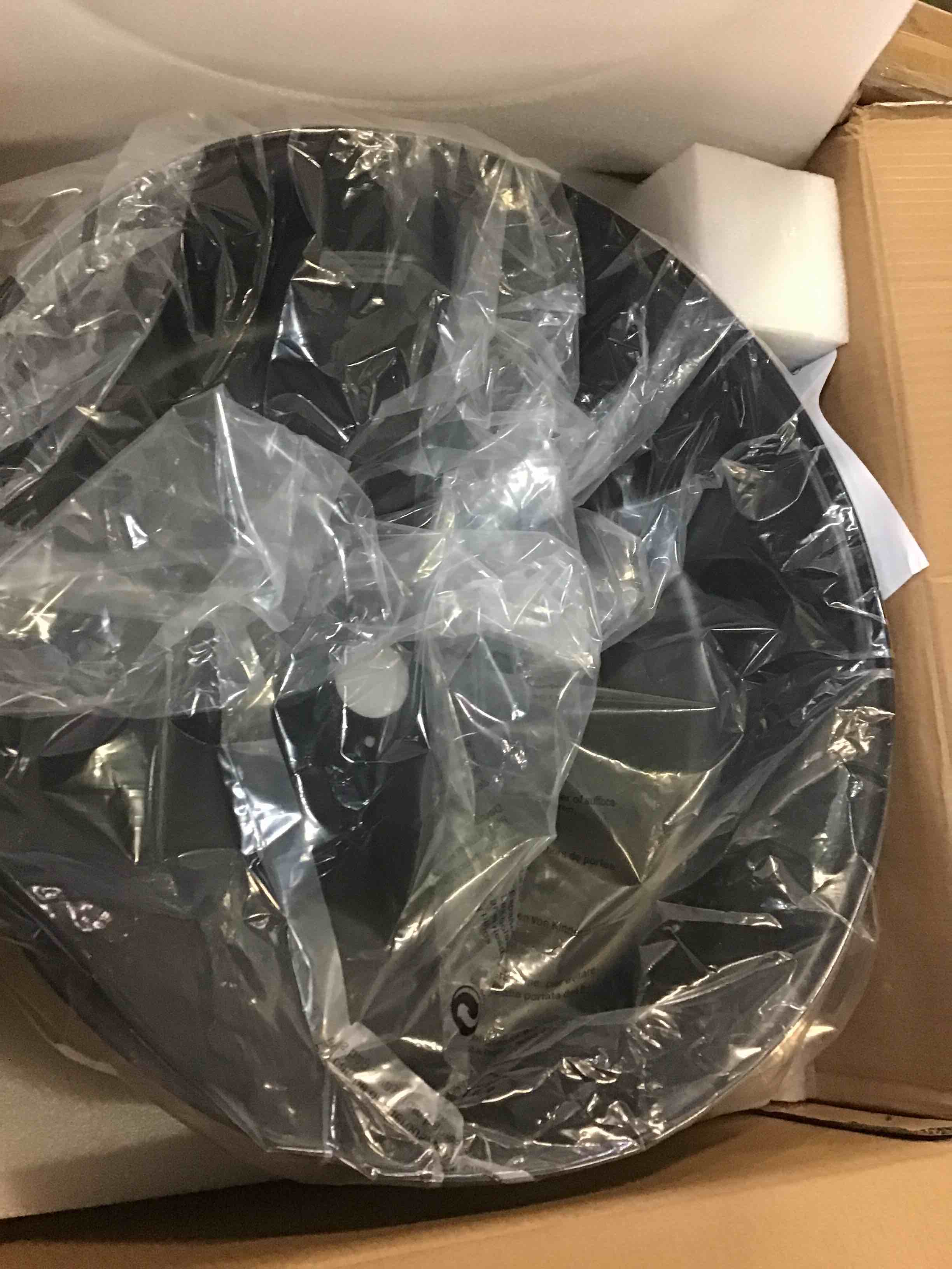 https://s3.amazonaws.com/lotting-images-prod/bidfta/GRN5450328_1701369096590.jpeg