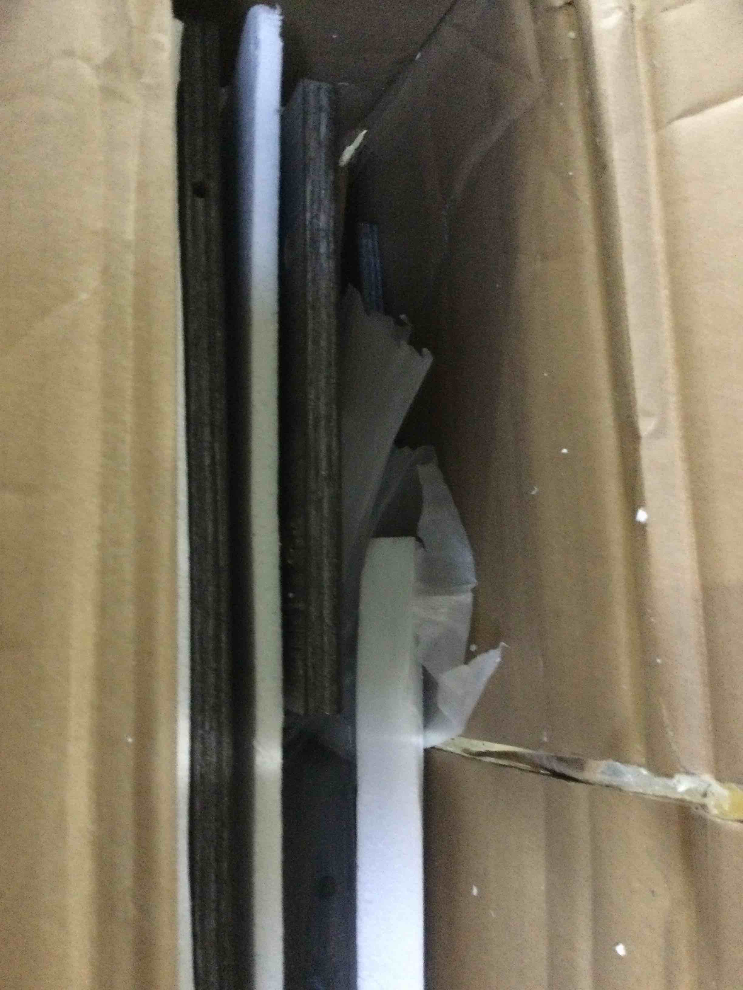 https://s3.amazonaws.com/lotting-images-prod/bidfta/GRN5451058_1701956325156.jpeg