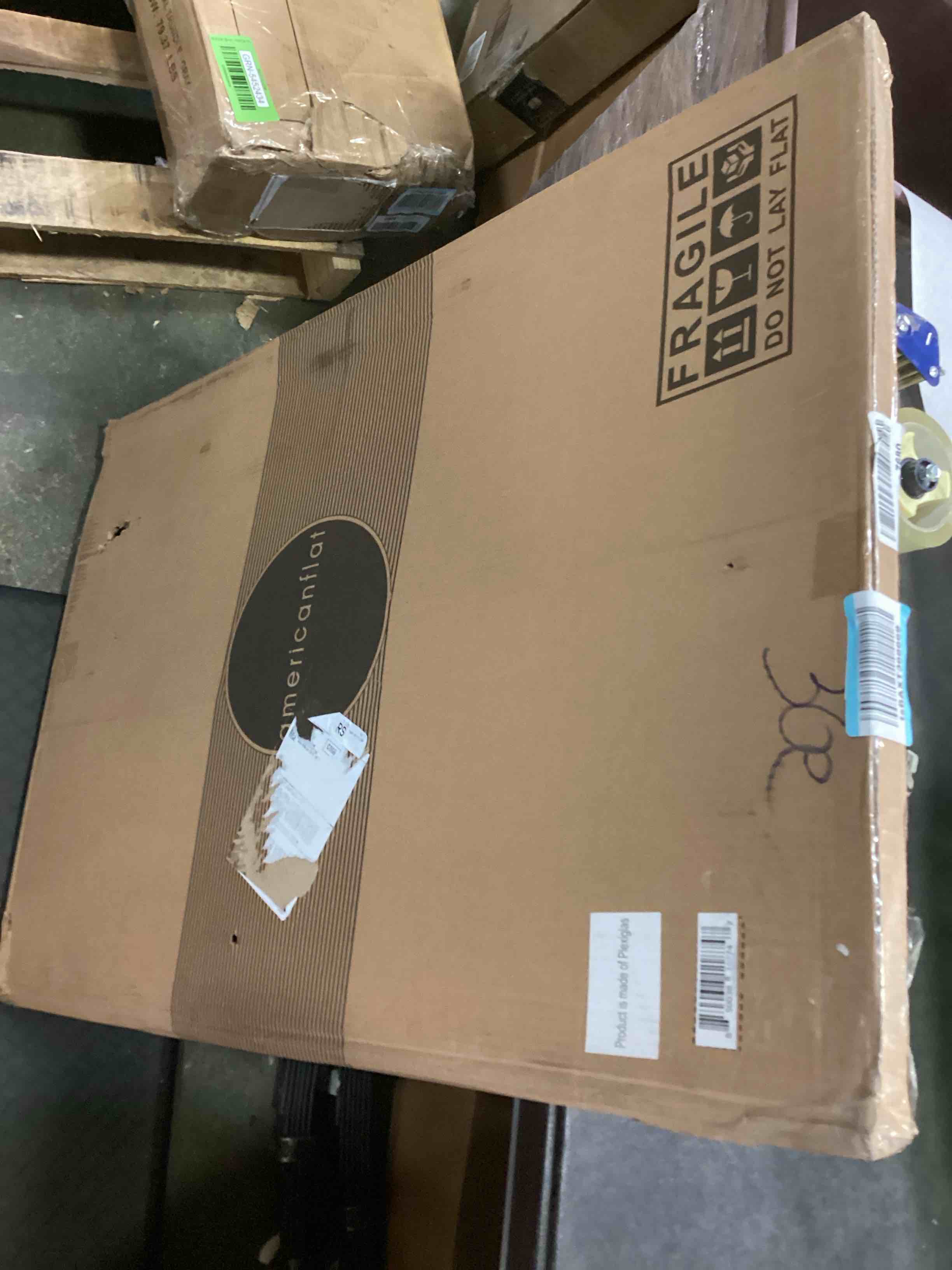 https://s3.amazonaws.com/lotting-images-prod/bidfta/GRN5452439_1701277307609.jpeg