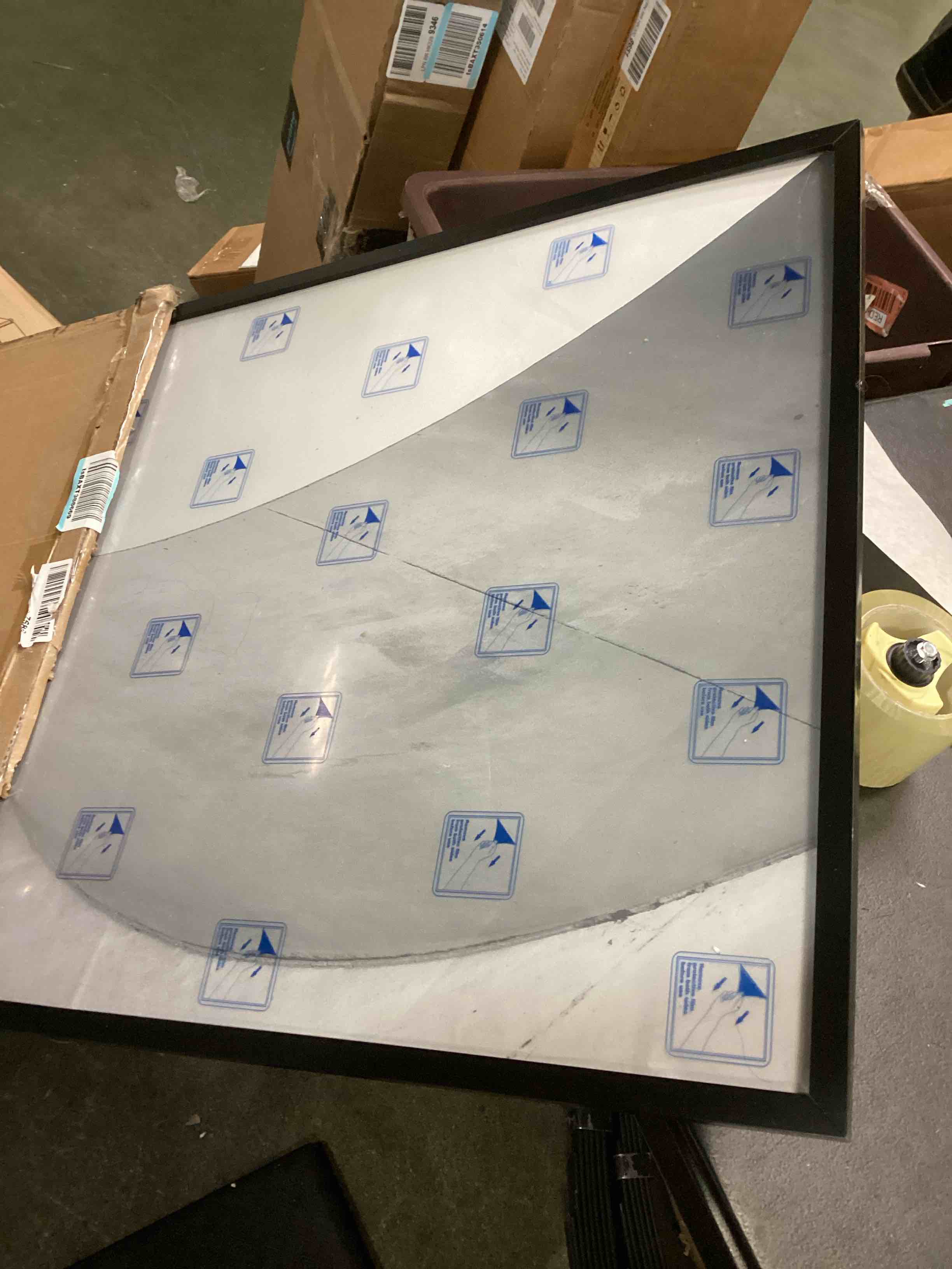 https://s3.amazonaws.com/lotting-images-prod/bidfta/GRN5452439_1701277328669.jpeg