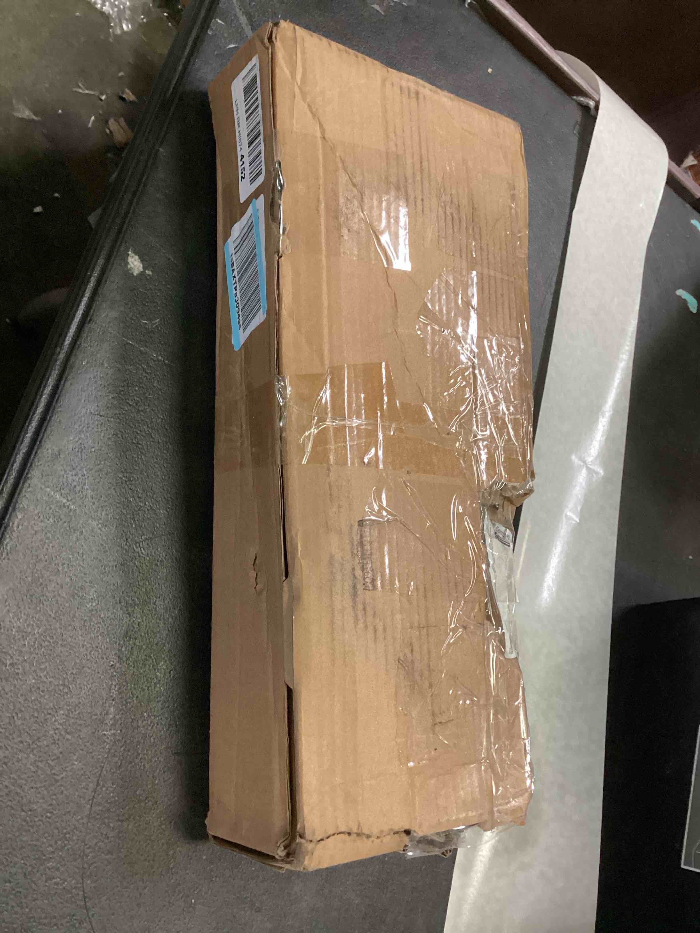 https://s3.amazonaws.com/lotting-images-prod/bidfta/GRN5452498_1701283653898.jpeg