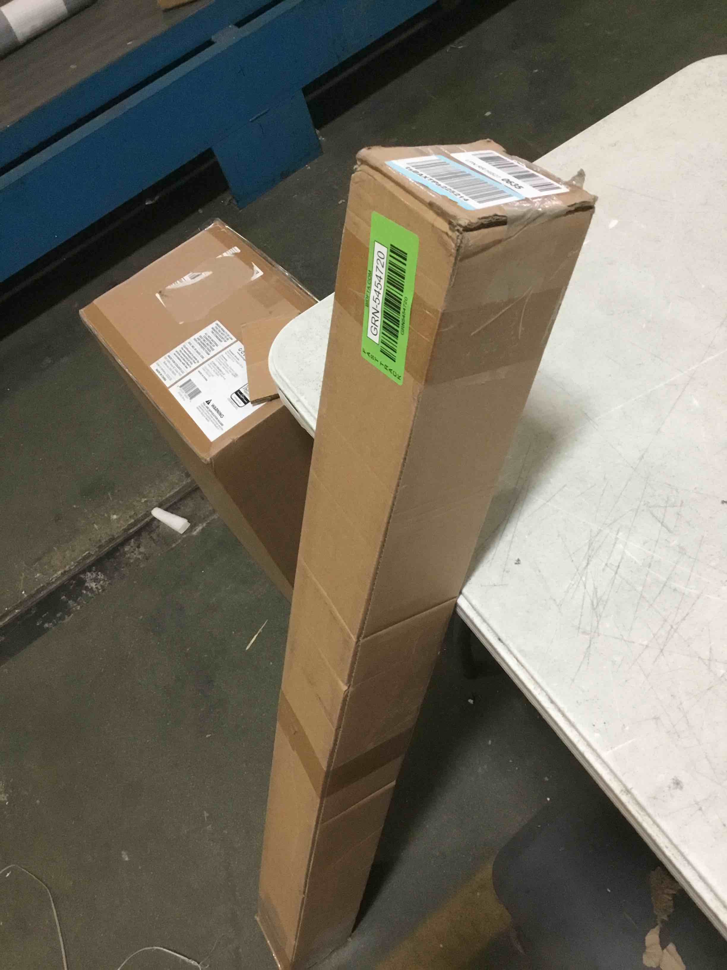 https://s3.amazonaws.com/lotting-images-prod/bidfta/GRN5454720_1703005138466.jpeg