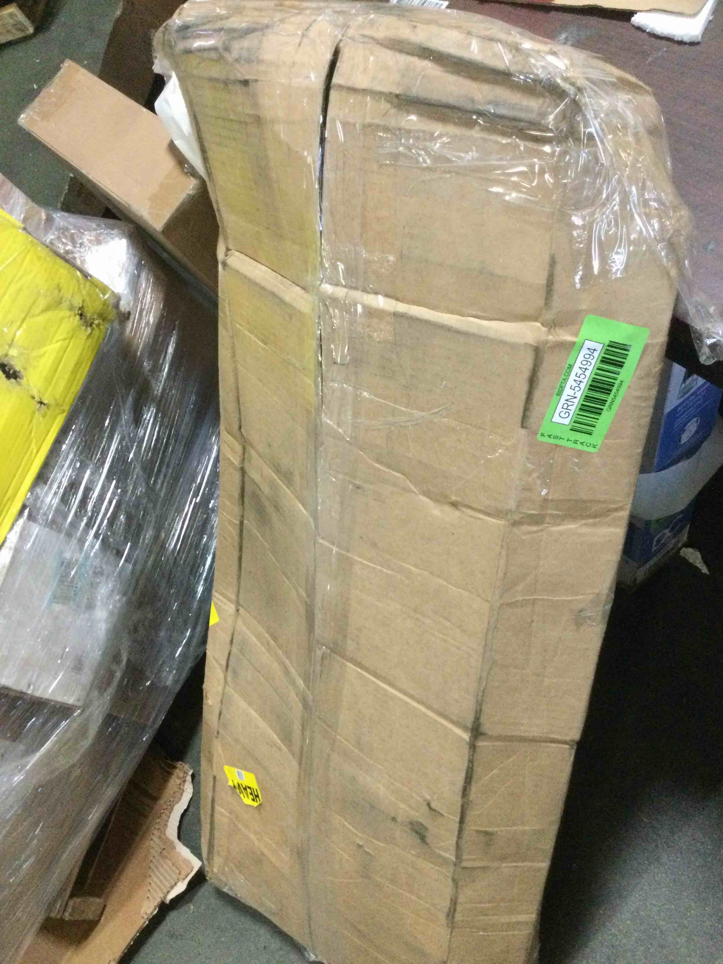 Sparehand G-760 Vertical Kayak Rack - Holds 3 Kayaks Or 6 SUPs (250lb Capacity)