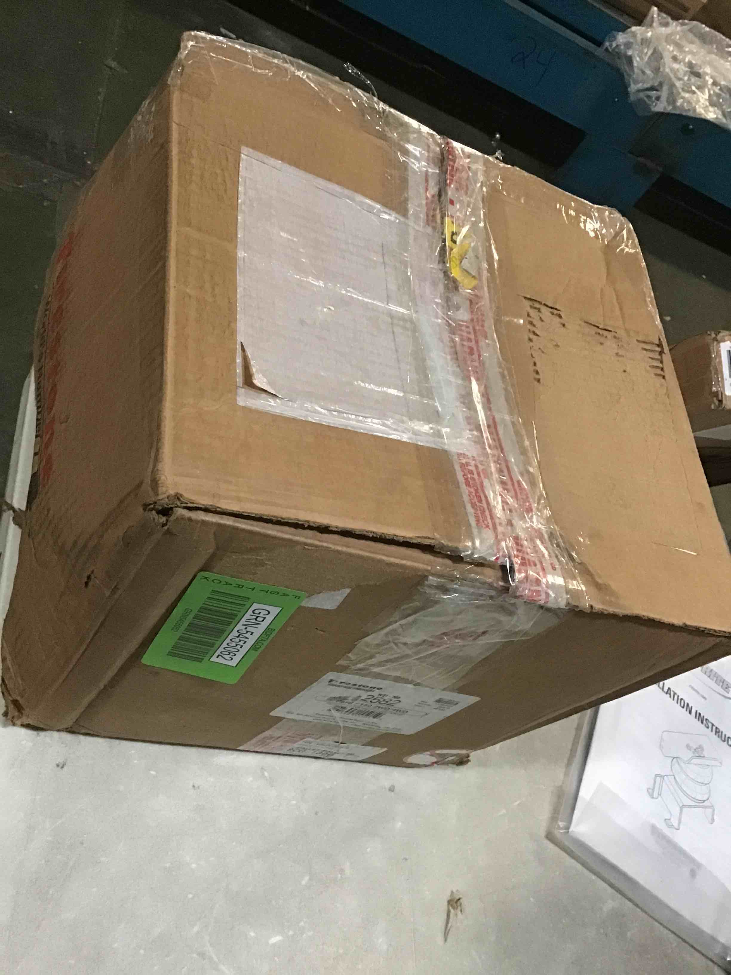 Firestone 2582 Air Helper Spring Kit , Black