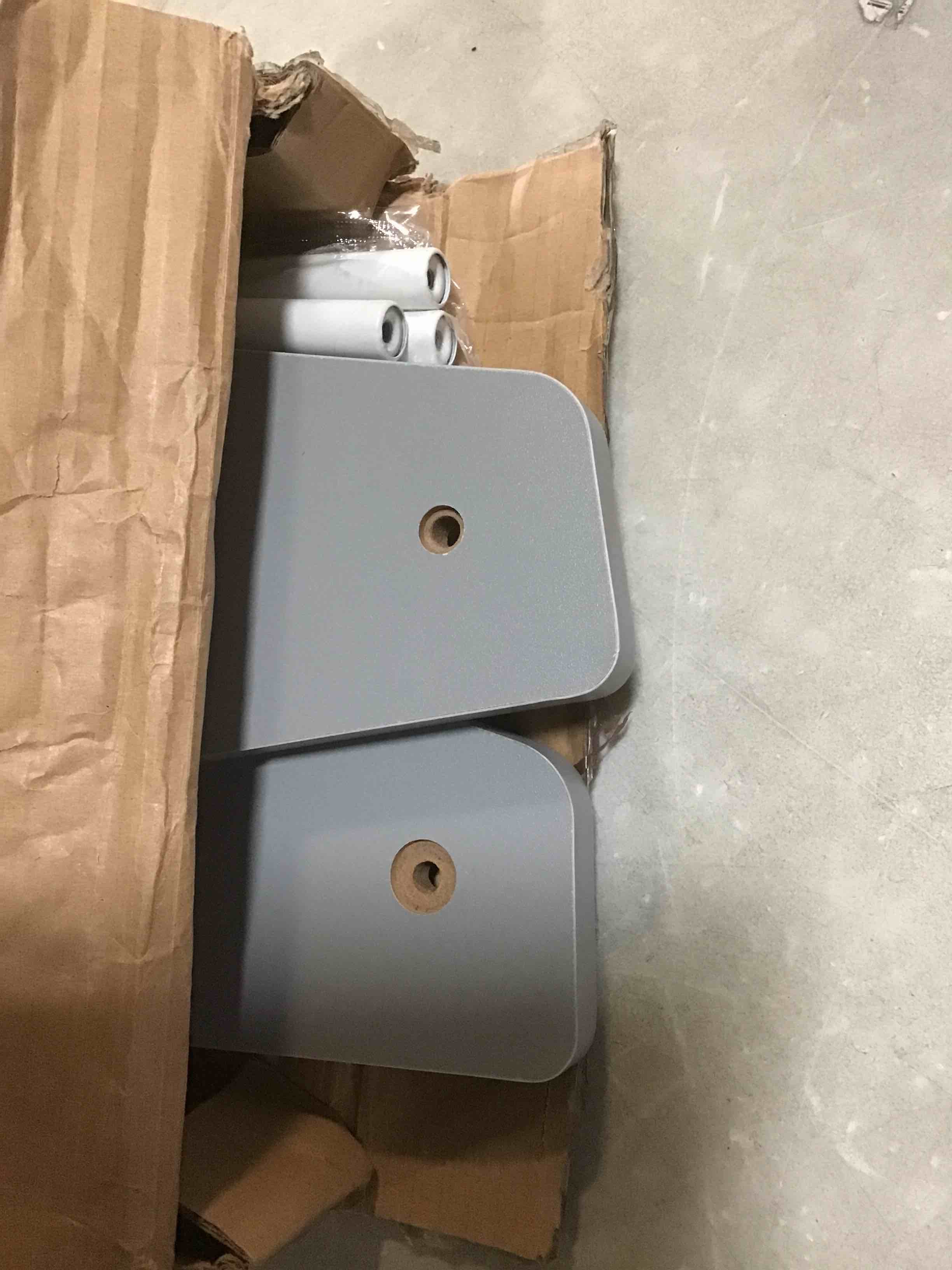 https://s3.amazonaws.com/lotting-images-prod/bidfta/GRN5455174_1703185607731.jpeg