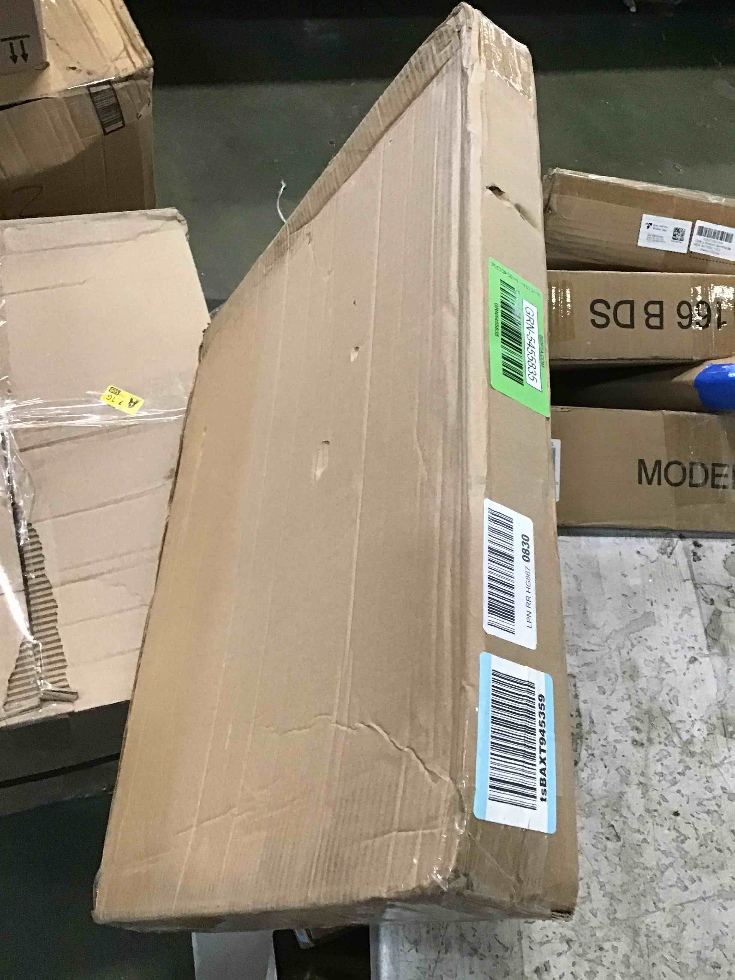 https://s3.amazonaws.com/lotting-images-prod/bidfta/GRN5455835_1703707393634.jpeg