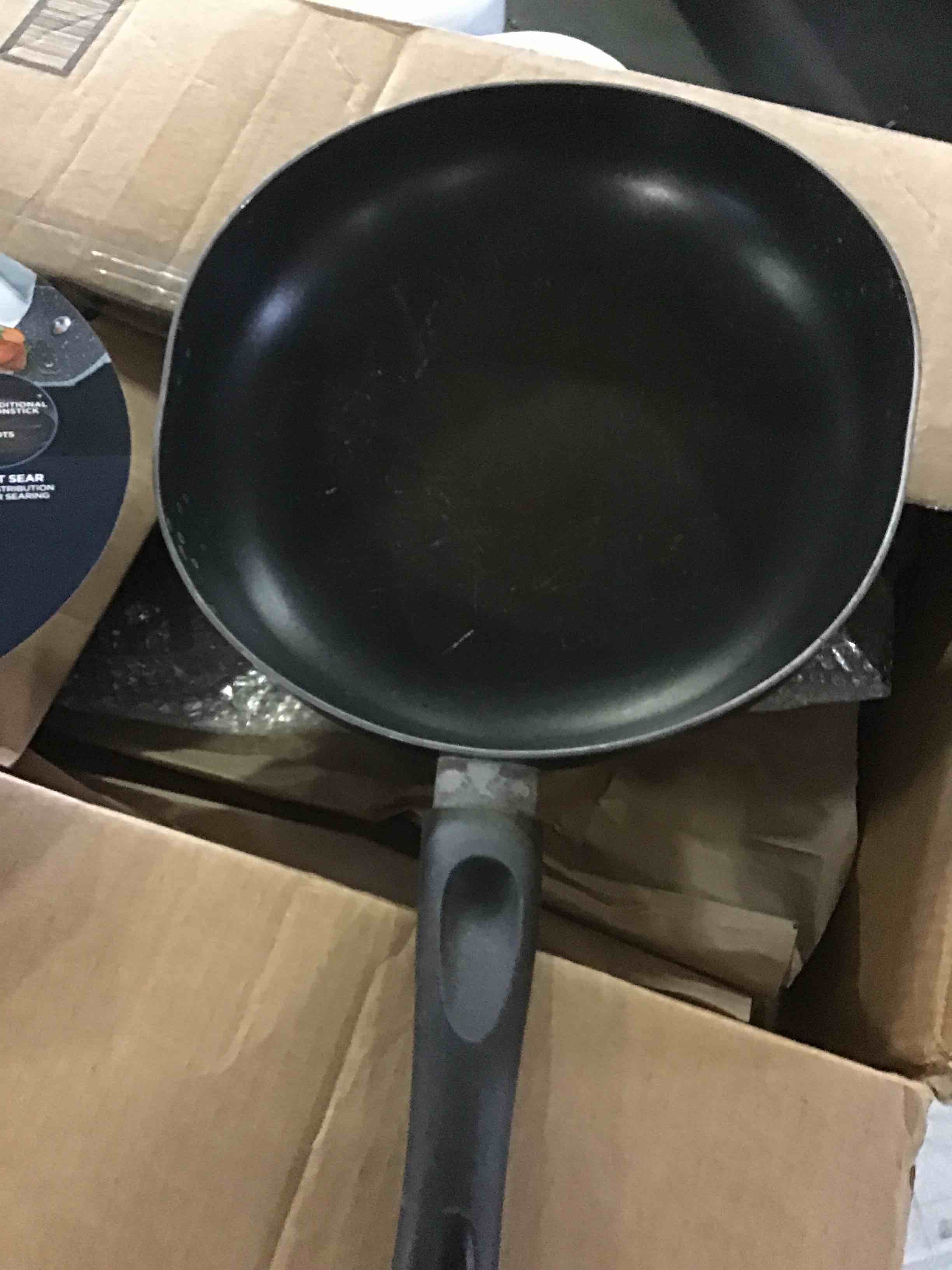 https://s3.amazonaws.com/lotting-images-prod/bidfta/GRN5458840_1697730866835.jpeg