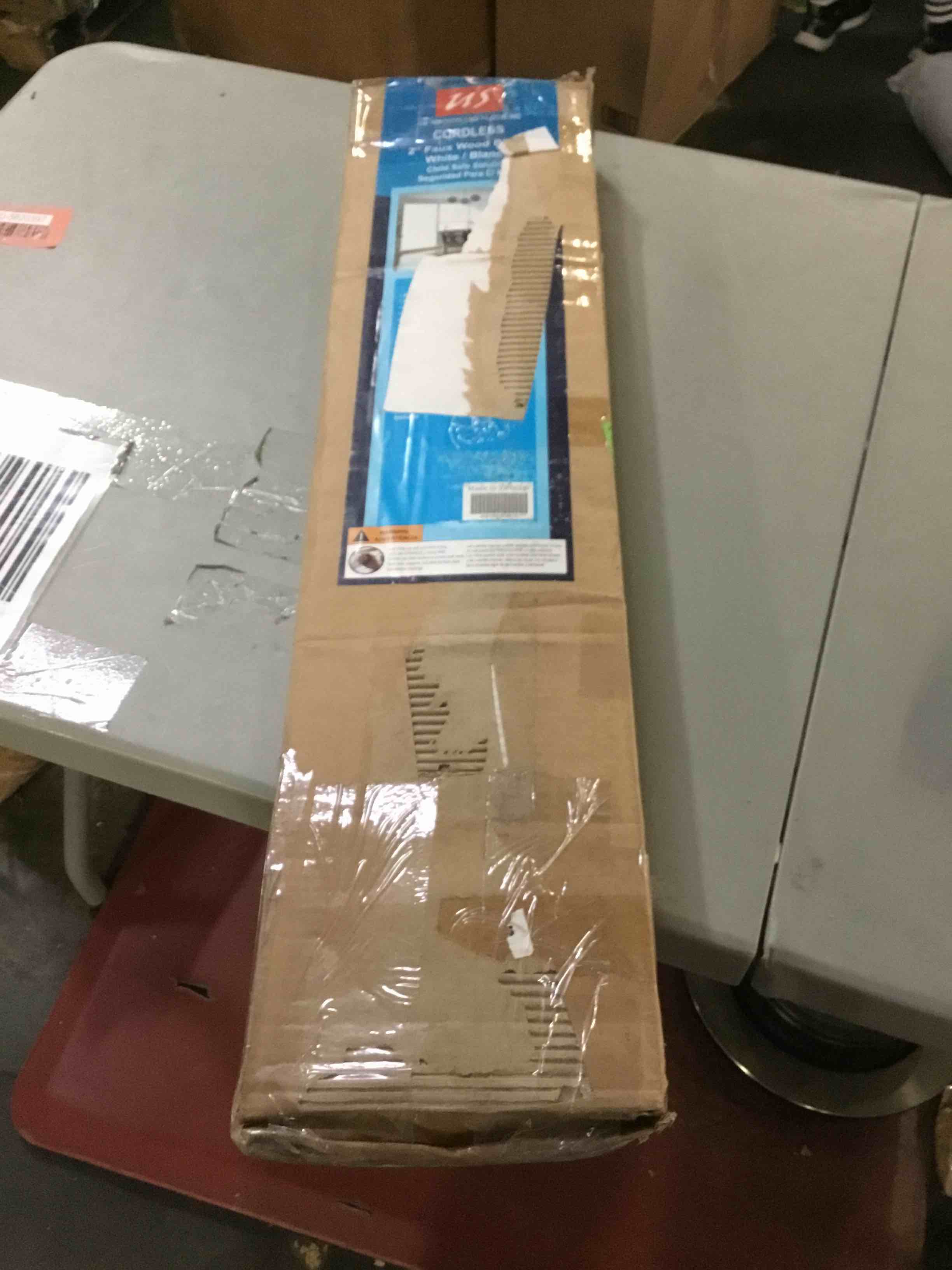 https://s3.amazonaws.com/lotting-images-prod/bidfta/GRN5458972_1697464412567.jpeg