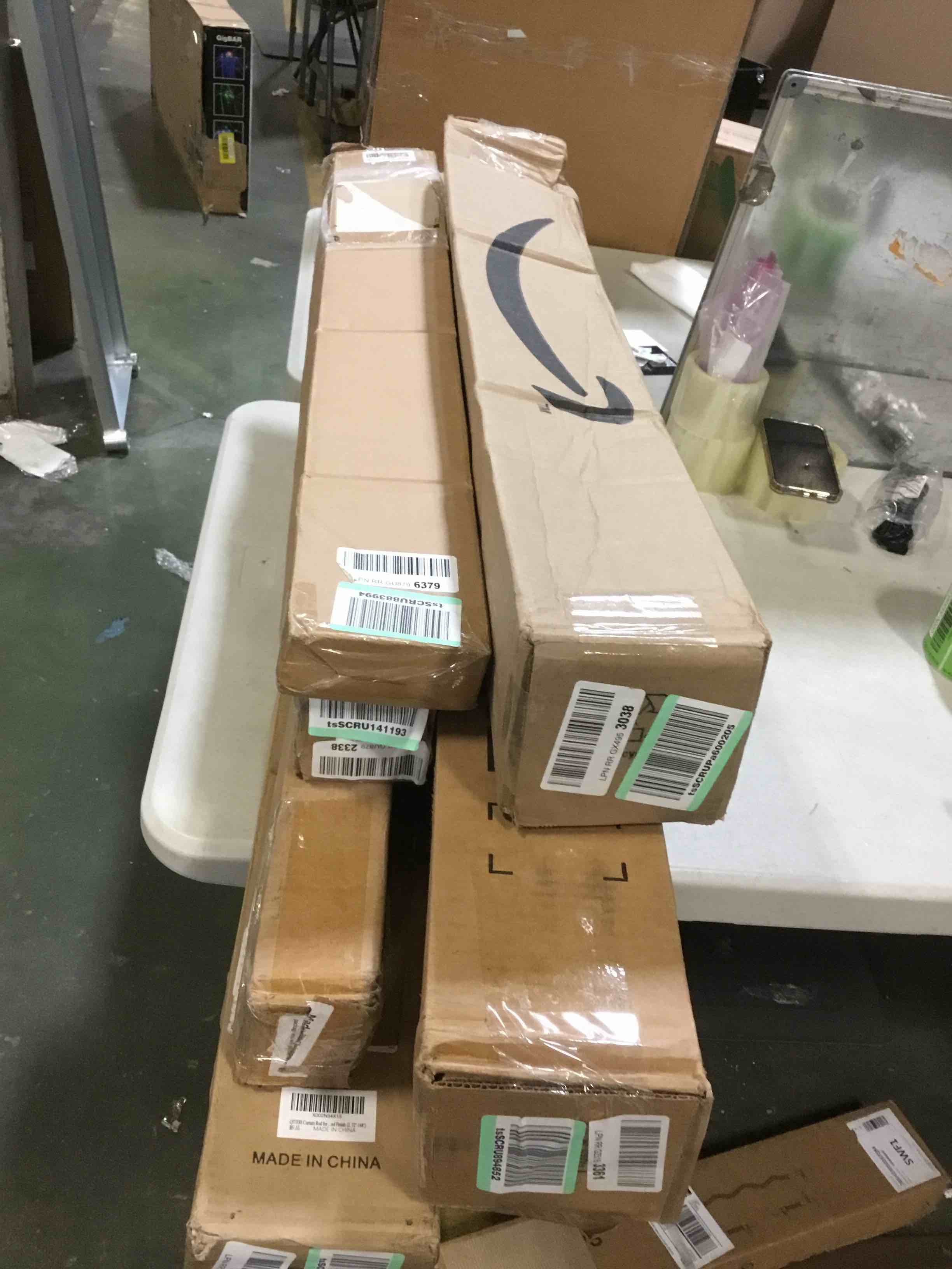 https://s3.amazonaws.com/lotting-images-prod/bidfta/GRN5459836_1698670393539.jpeg