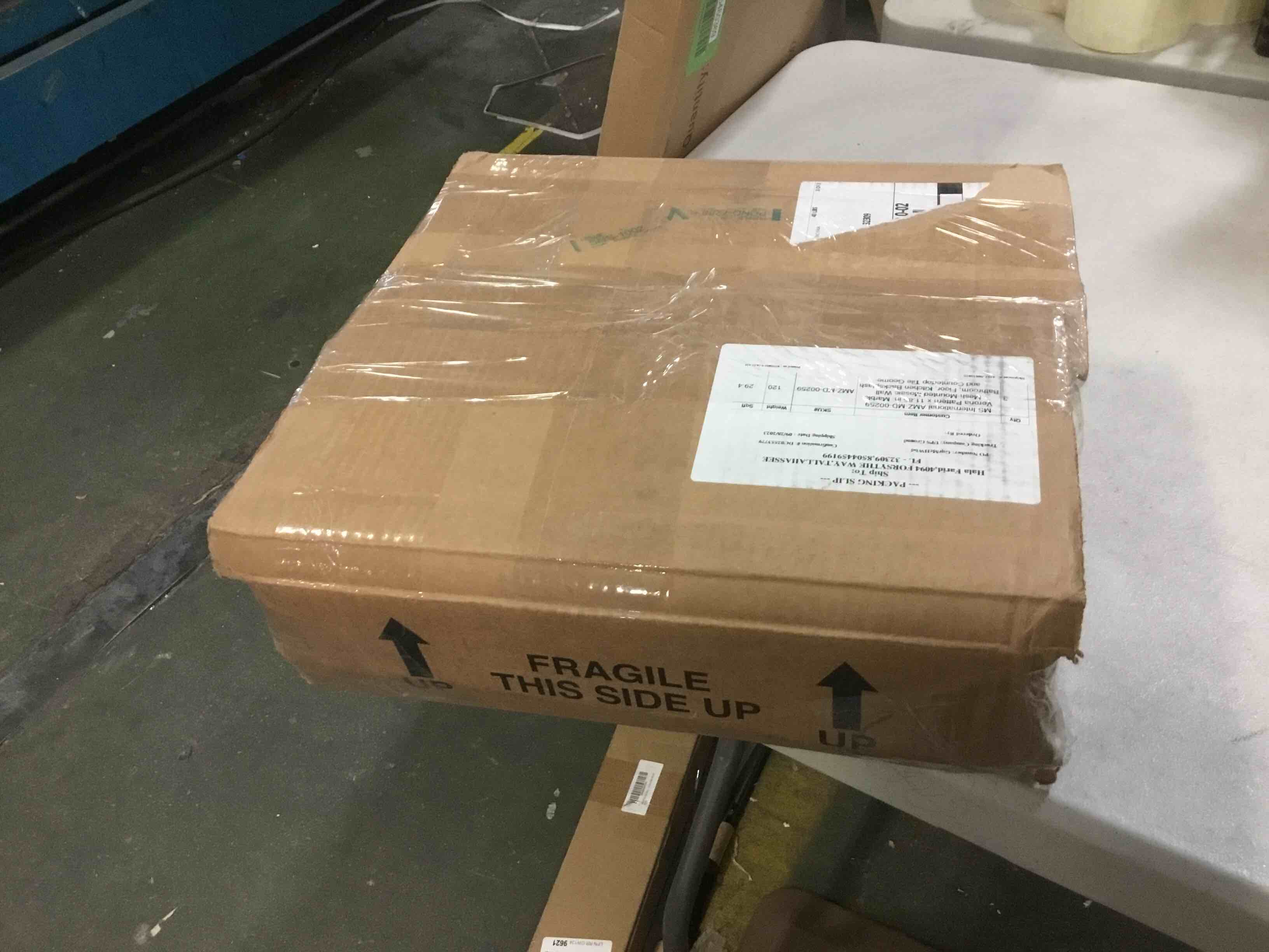 https://s3.amazonaws.com/lotting-images-prod/bidfta/GRN5460370_1699029257549.jpeg