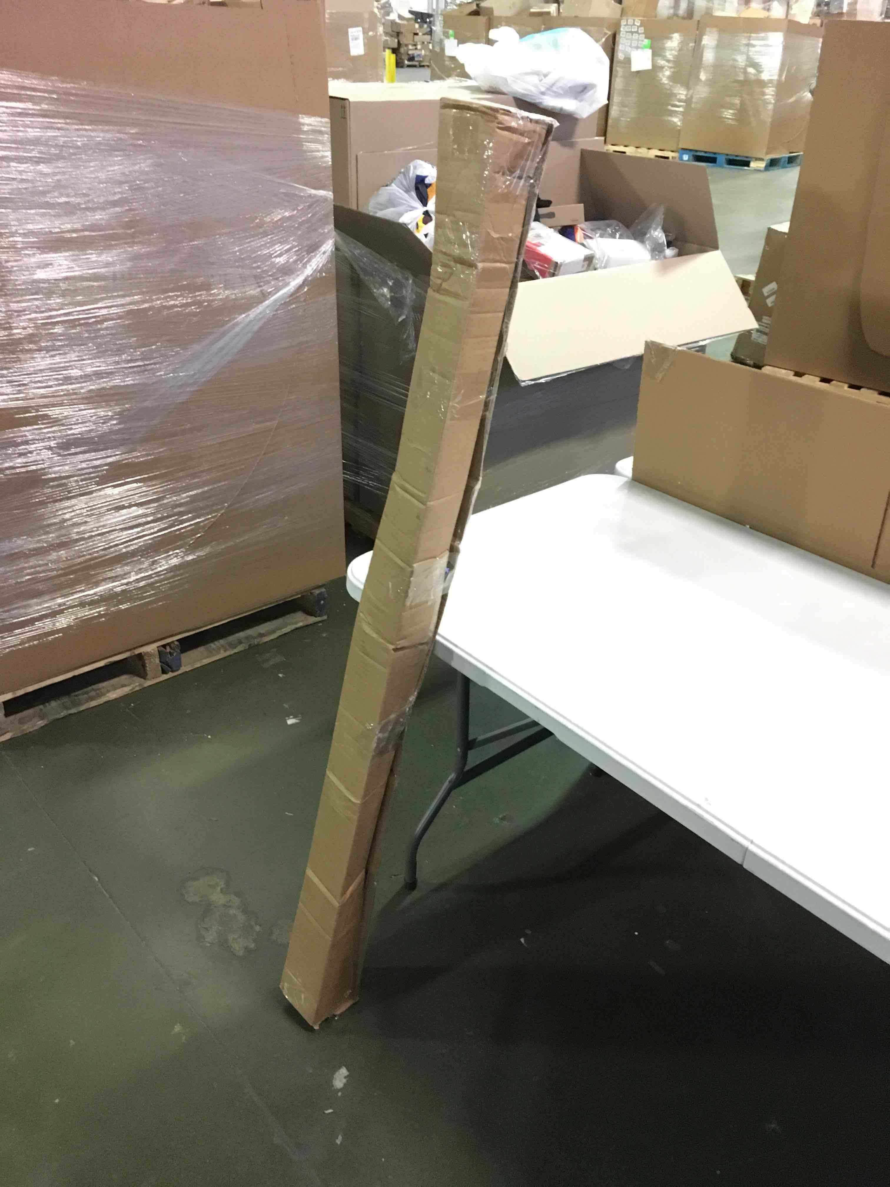 https://s3.amazonaws.com/lotting-images-prod/bidfta/GRN5461650_1697716609745.jpeg