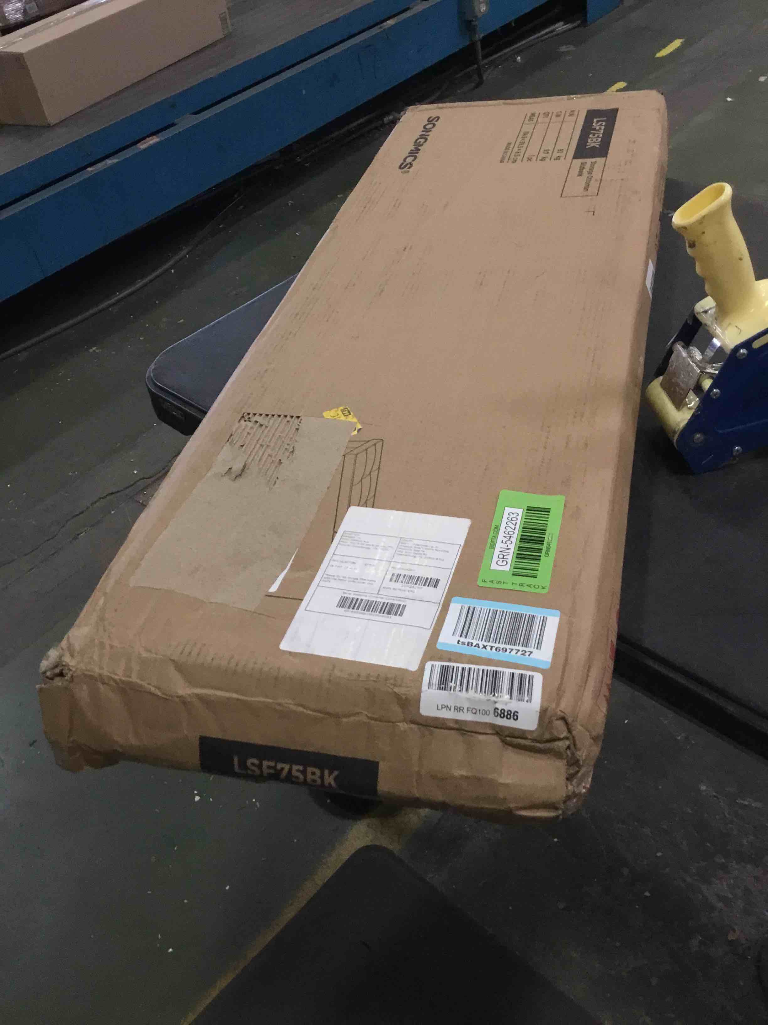 https://s3.amazonaws.com/lotting-images-prod/bidfta/GRN5462263_1697134510052.jpeg