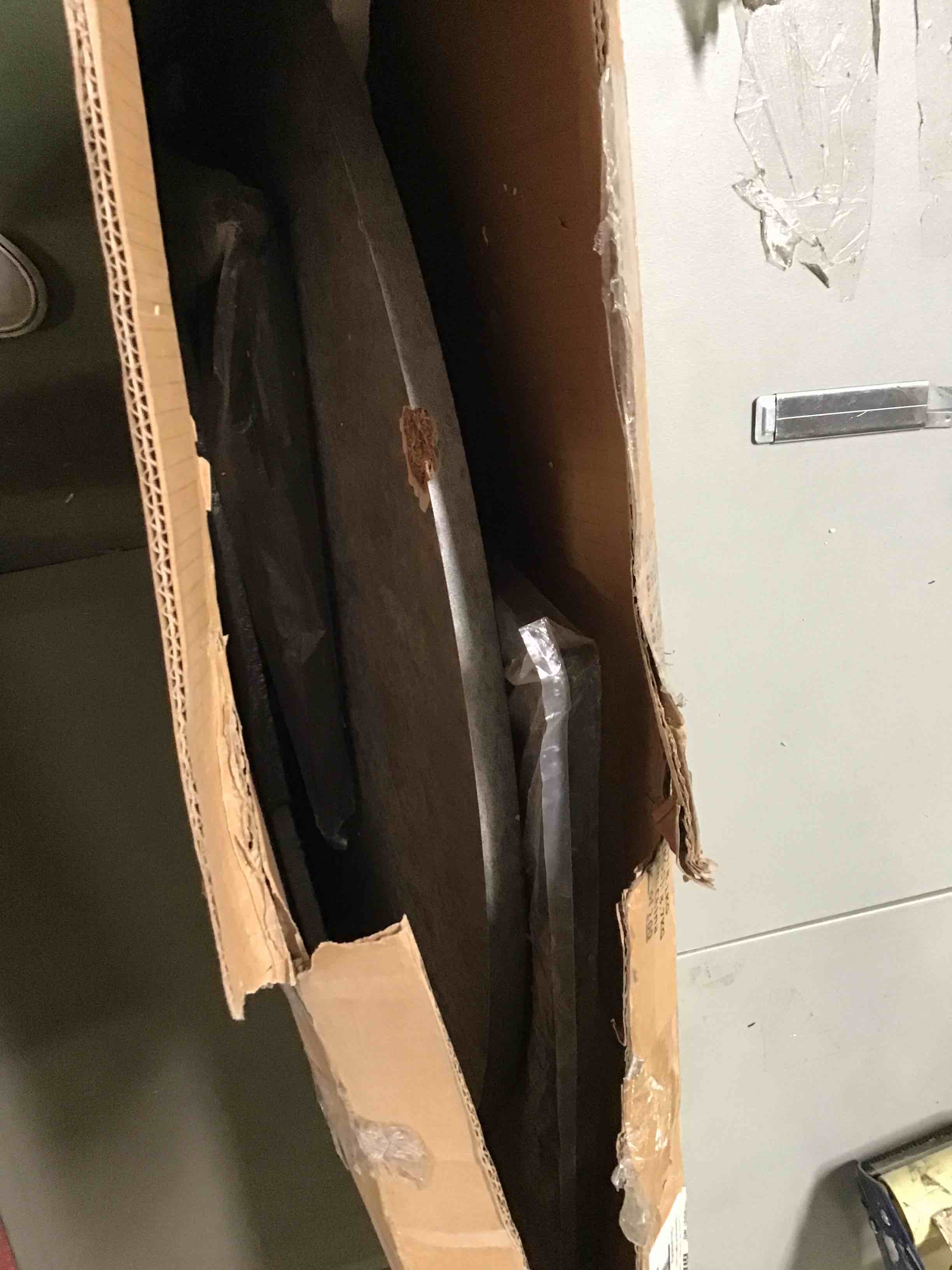 https://s3.amazonaws.com/lotting-images-prod/bidfta/GRN5465178_1697139249266.jpeg