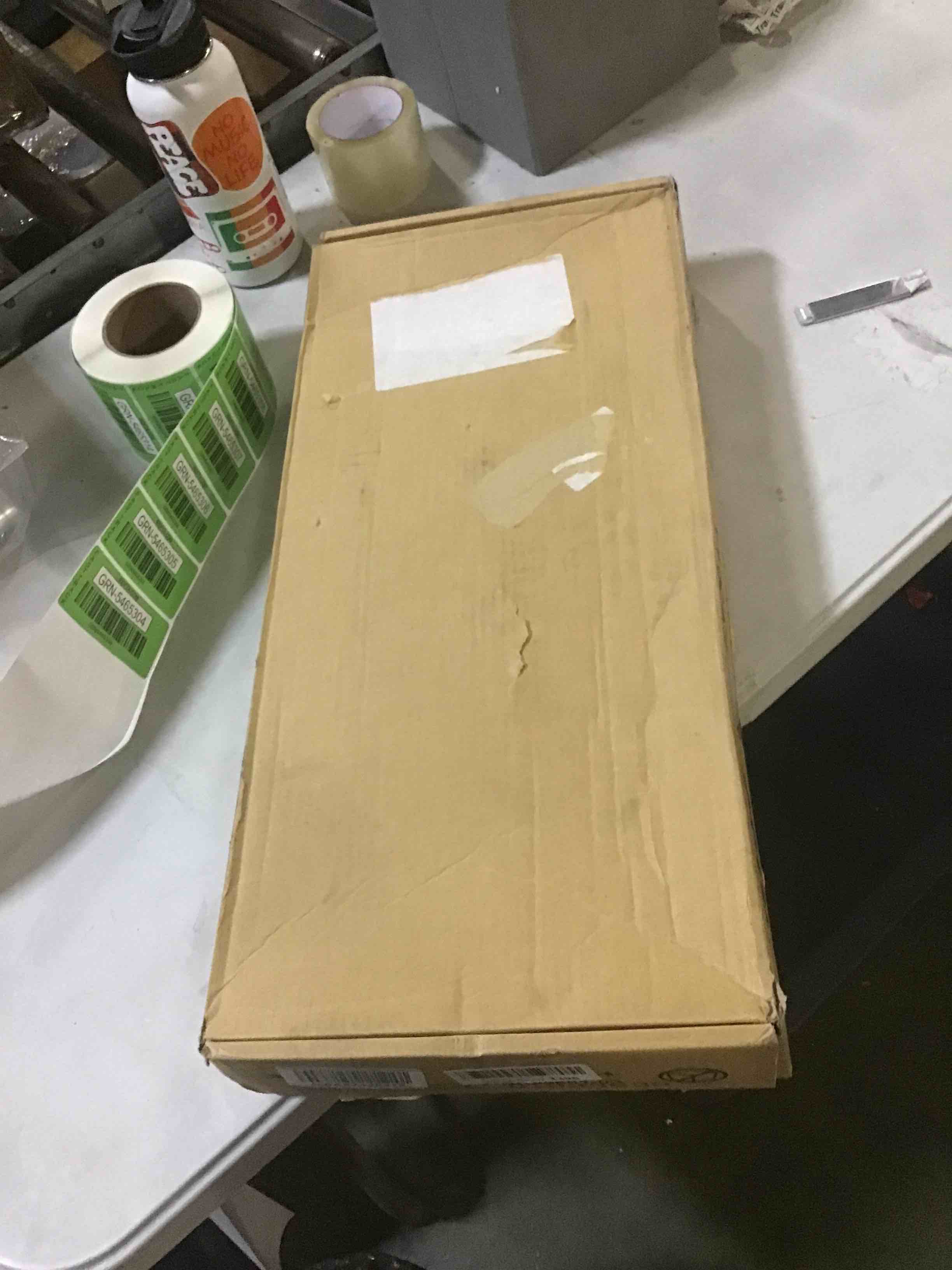 https://s3.amazonaws.com/lotting-images-prod/bidfta/GRN5465304_1697222853283.jpeg