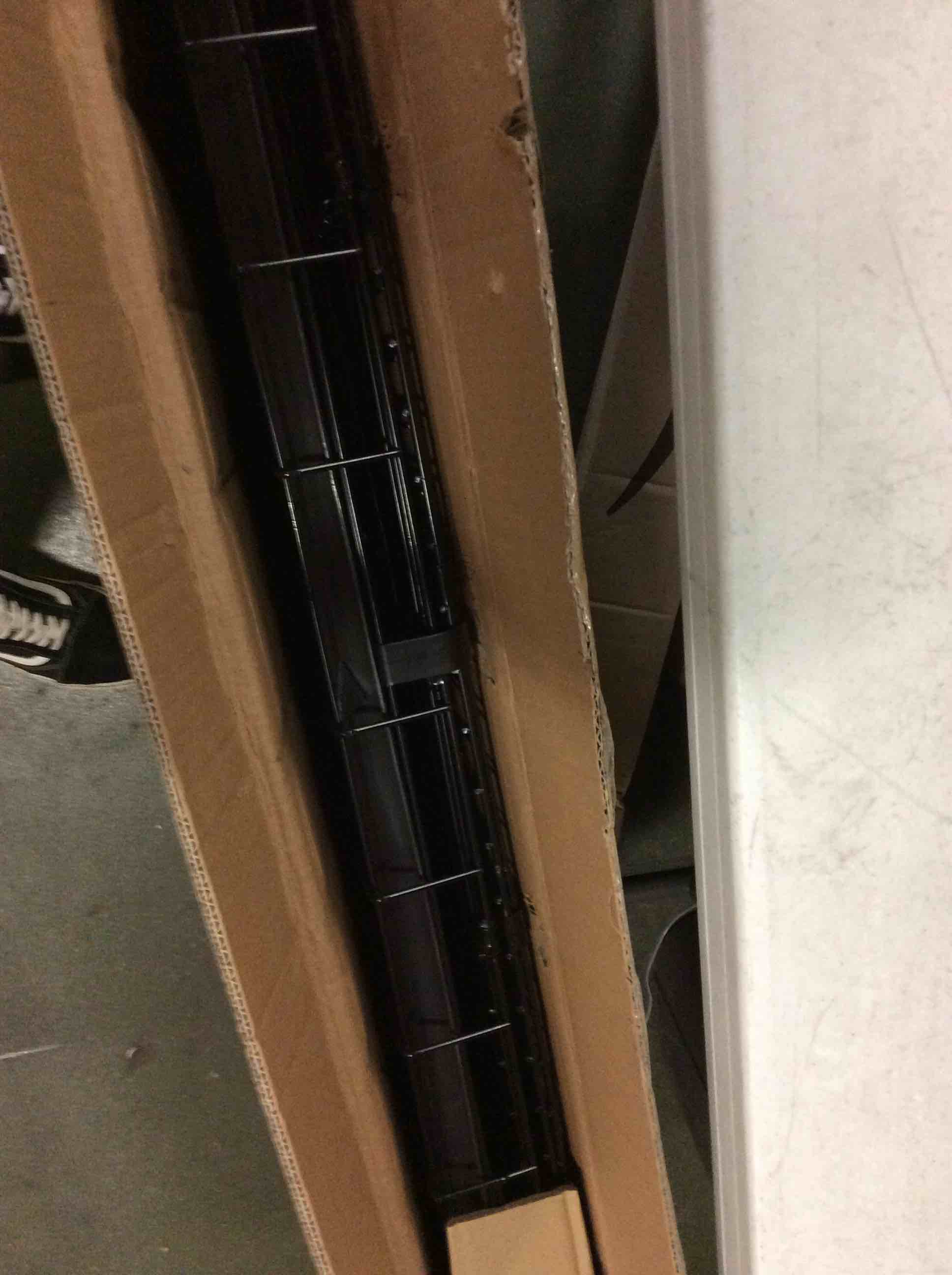 https://s3.amazonaws.com/lotting-images-prod/bidfta/GRN5465529_1697544002429.jpeg