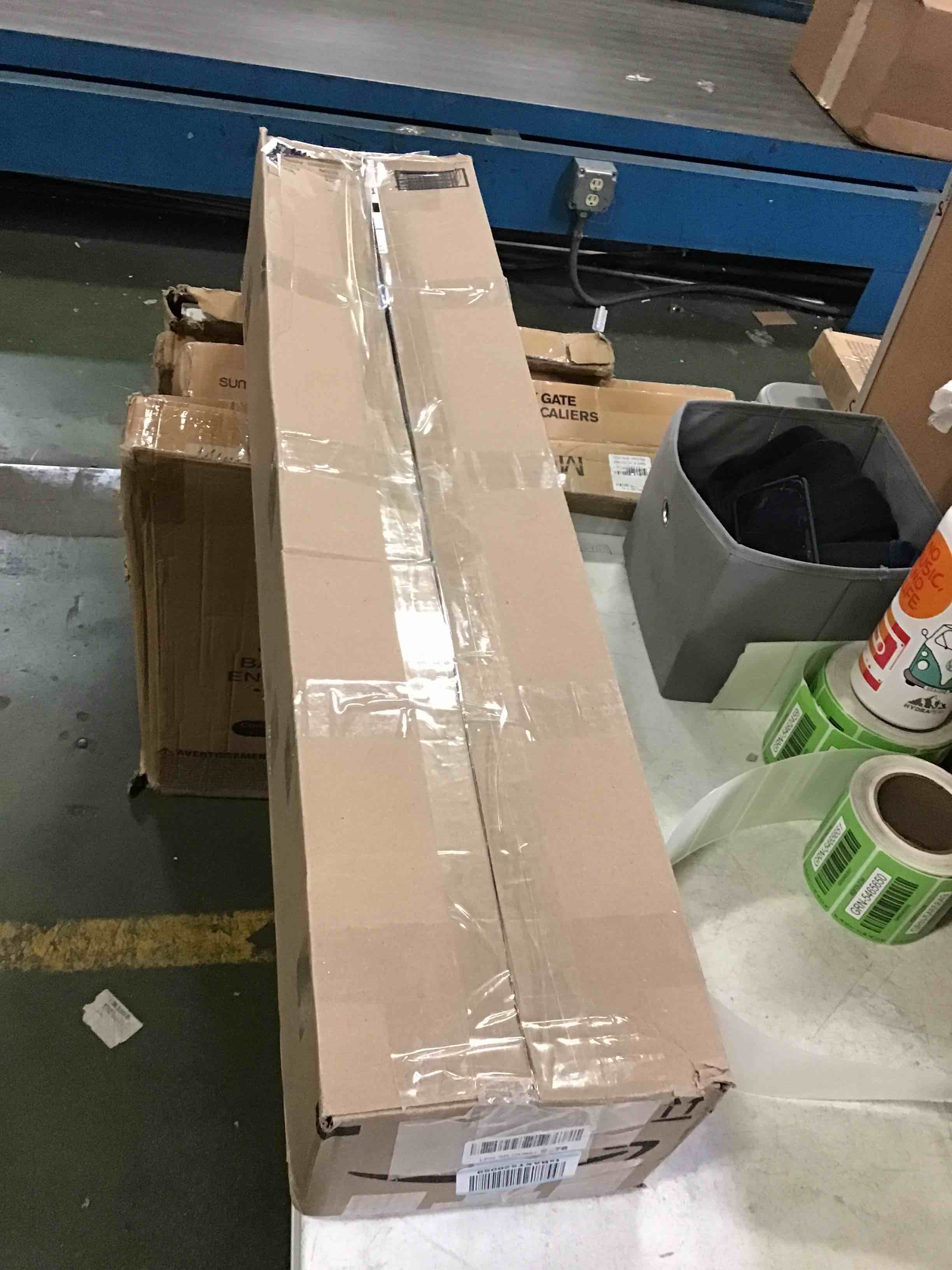 https://s3.amazonaws.com/lotting-images-prod/bidfta/GRN5465642_1697565376925.jpeg