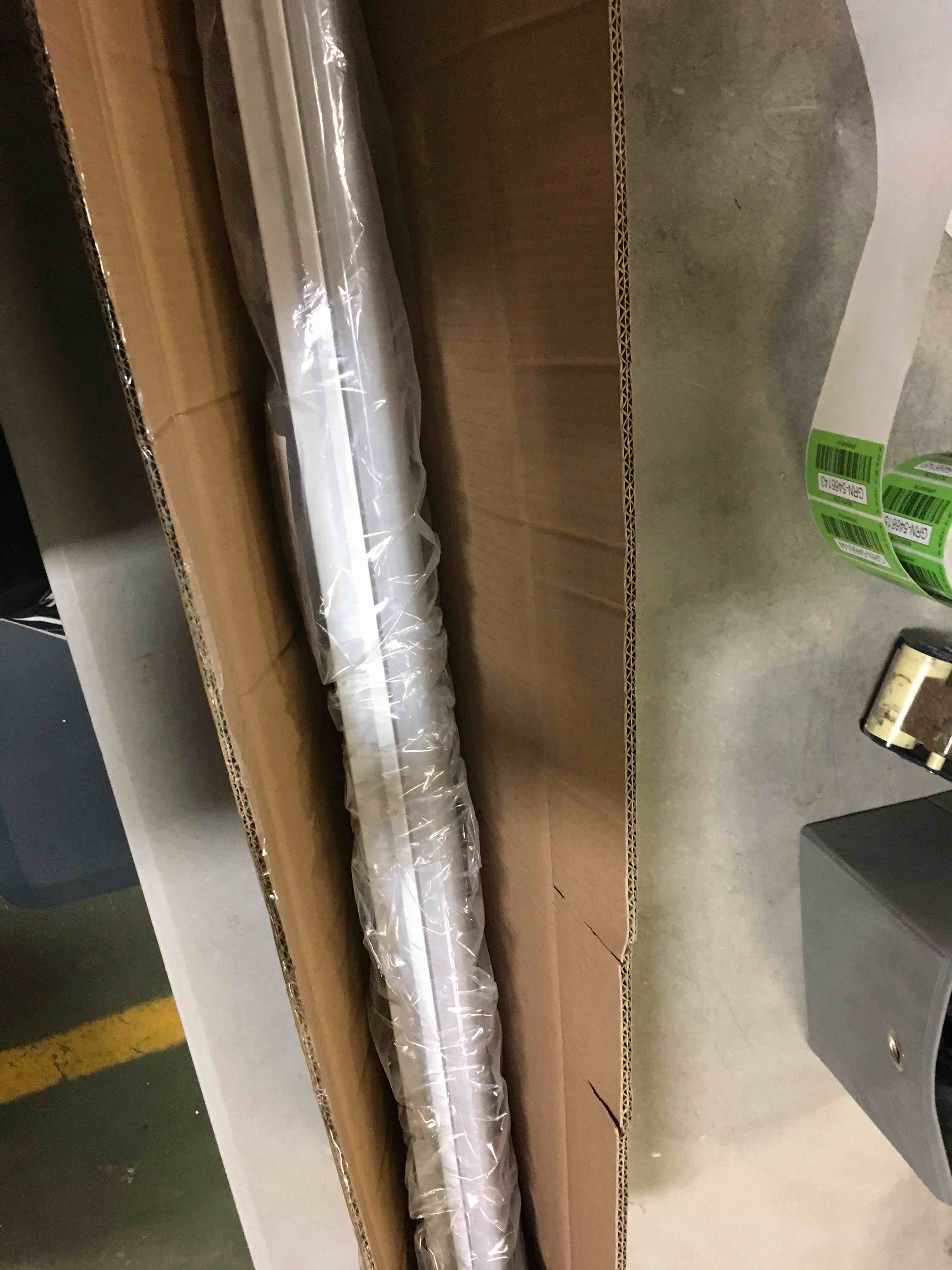 https://s3.amazonaws.com/lotting-images-prod/bidfta/GRN5466143_1698150544103.jpeg