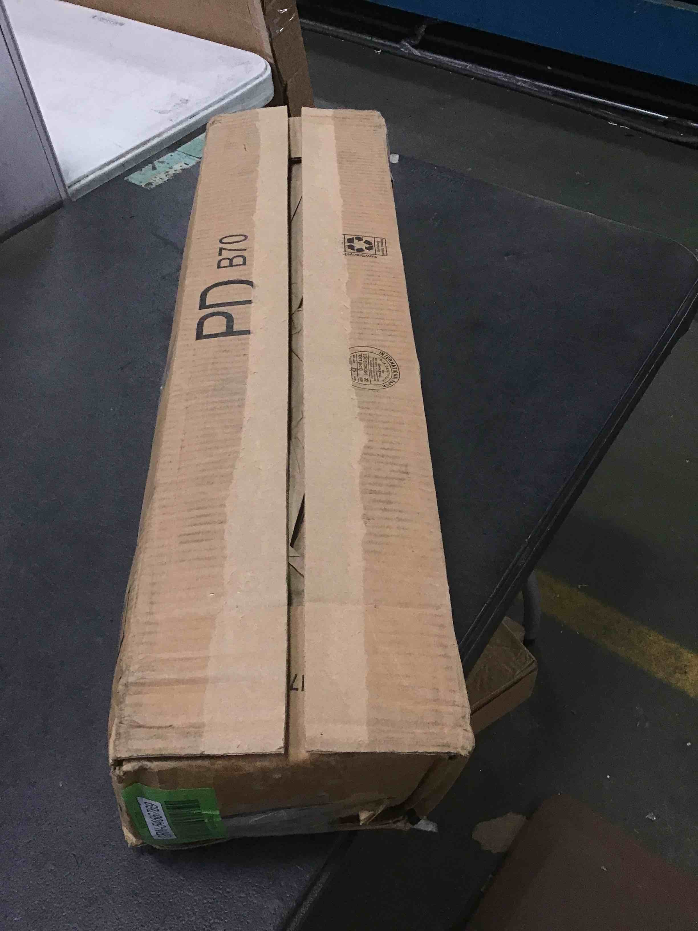 https://s3.amazonaws.com/lotting-images-prod/bidfta/GRN5466769_1697476477871.jpeg