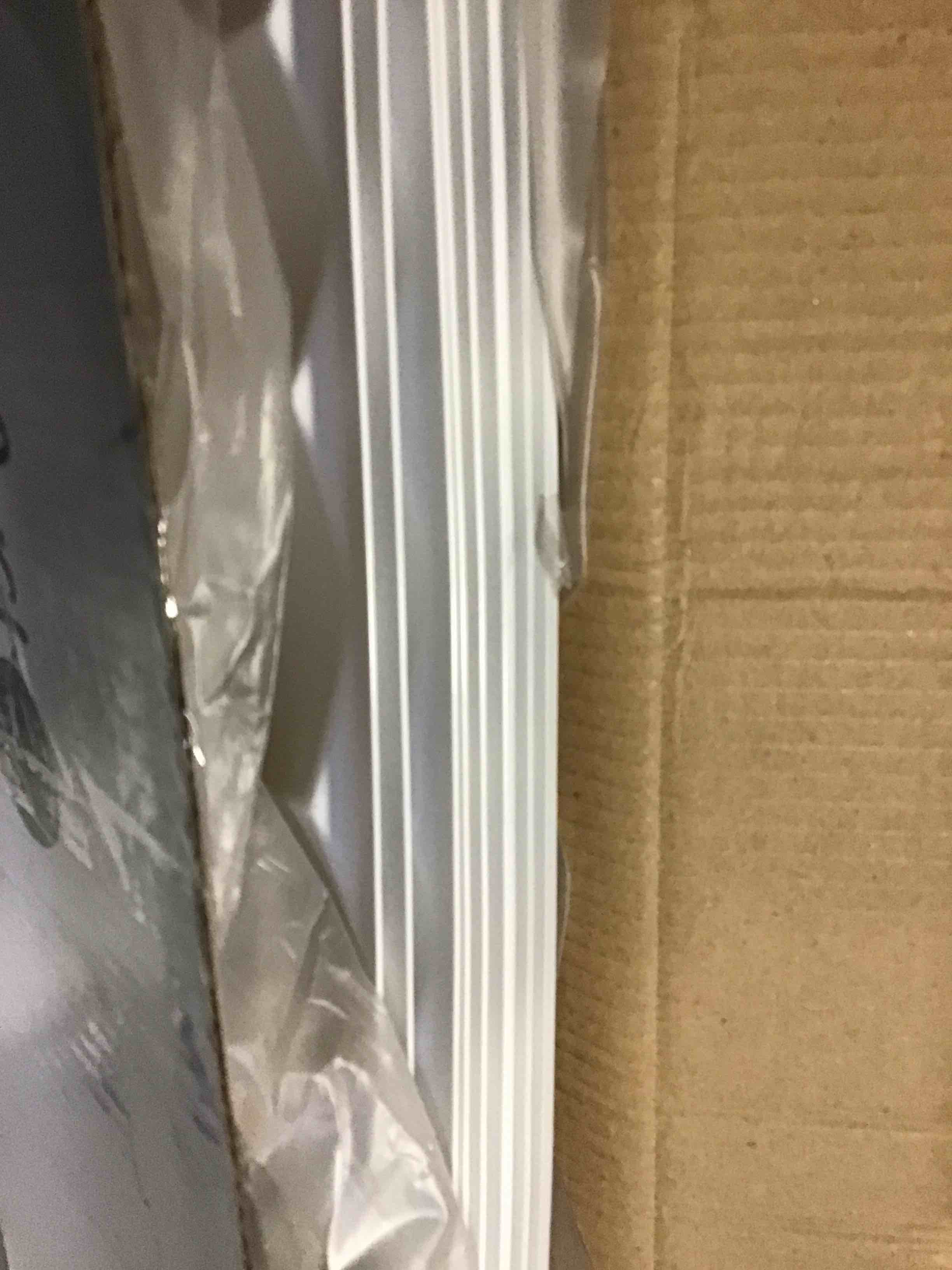 https://s3.amazonaws.com/lotting-images-prod/bidfta/GRN5469391_1701108928514.jpeg