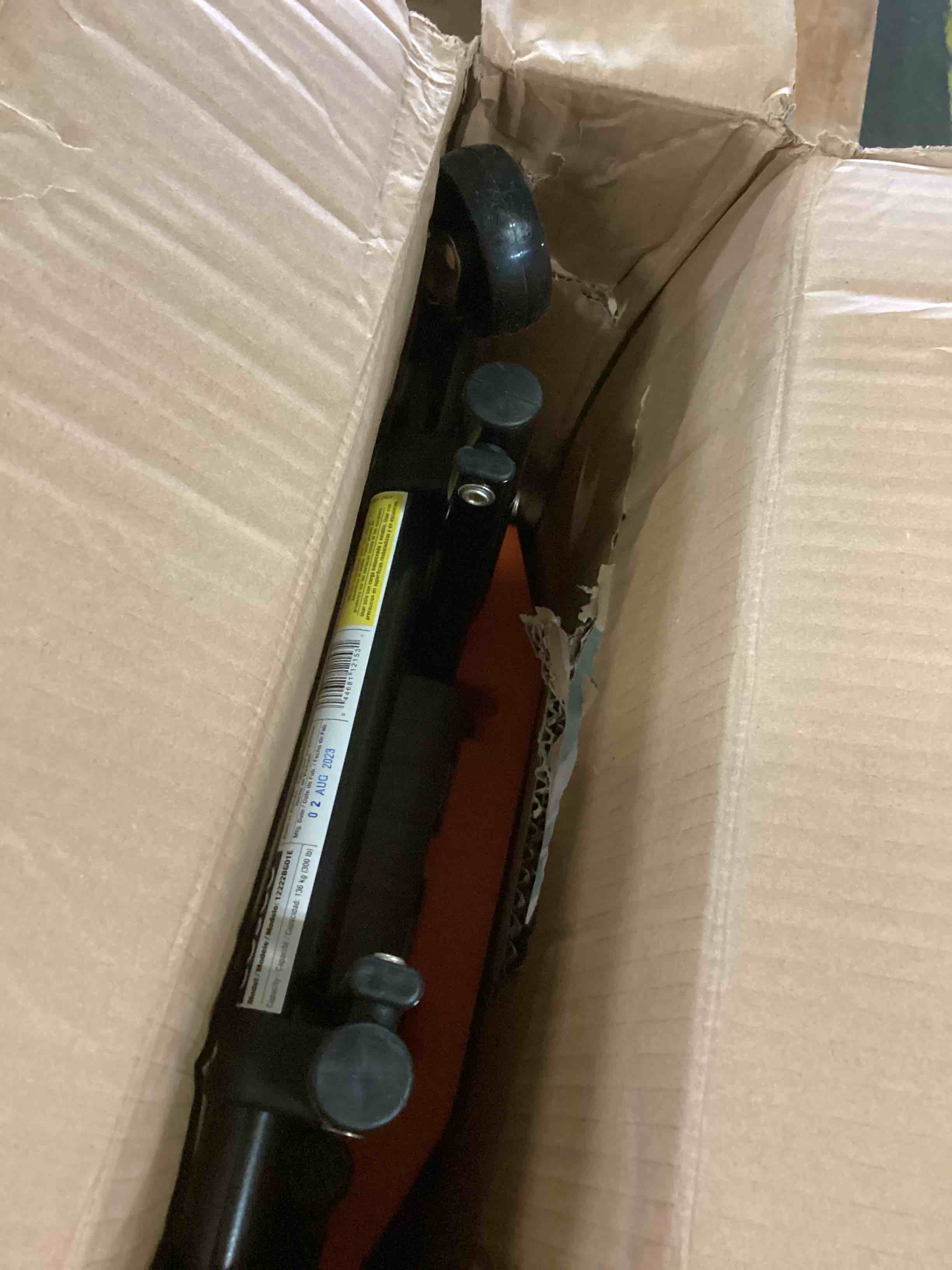 https://s3.amazonaws.com/lotting-images-prod/bidfta/GRN5469778_1700840513991.jpeg