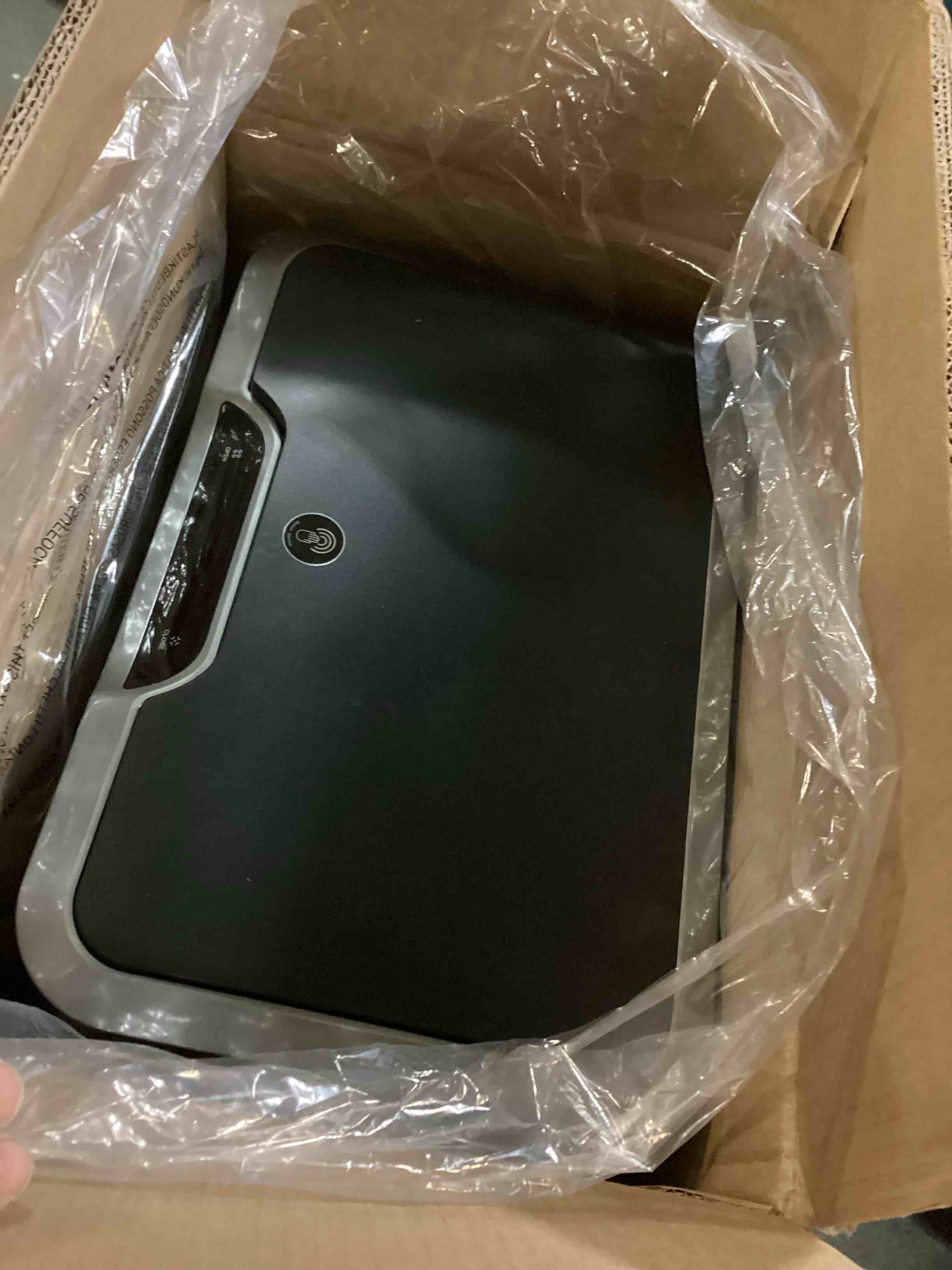 https://s3.amazonaws.com/lotting-images-prod/bidfta/GRN5470748_1701440432004.jpeg
