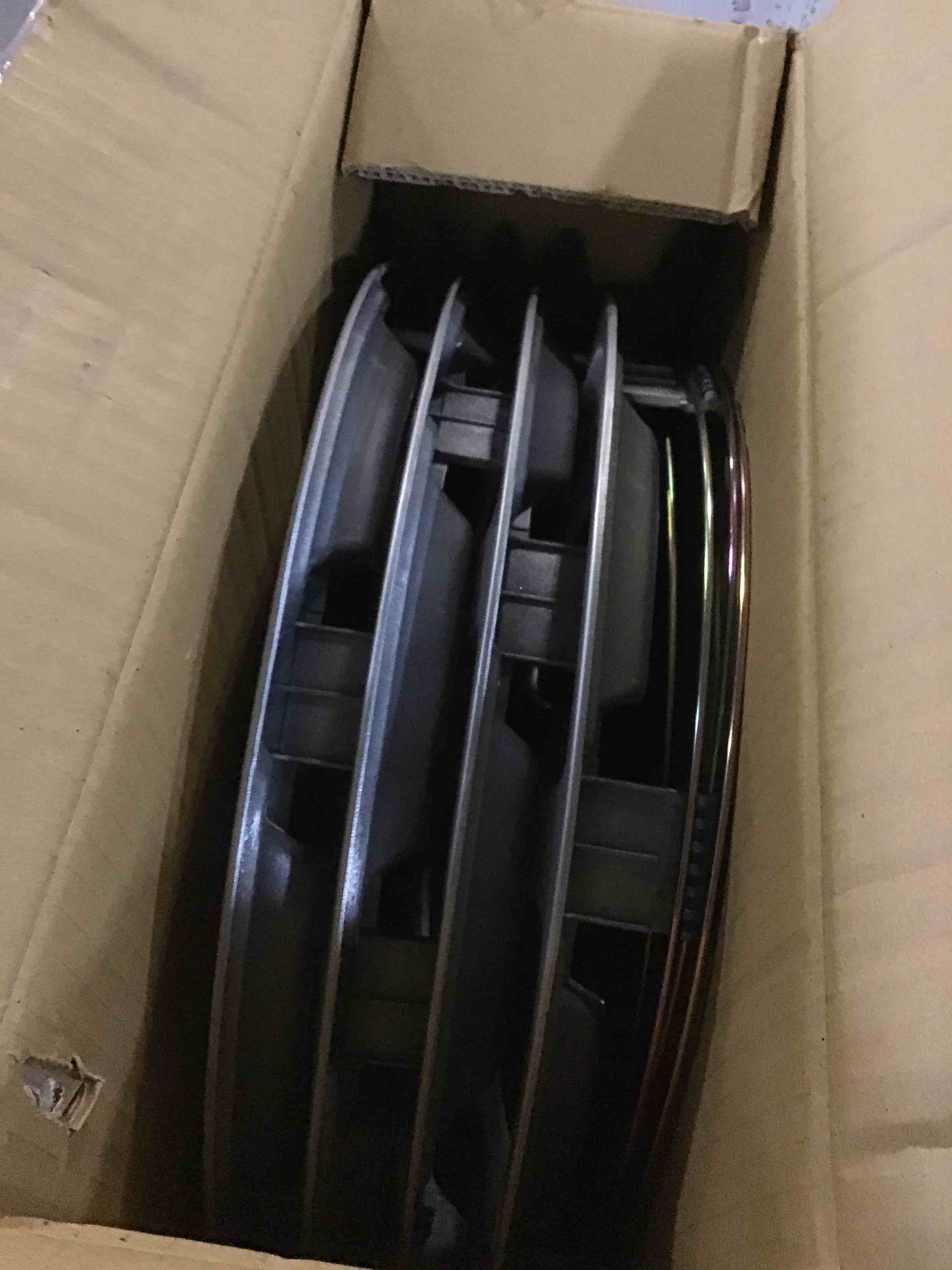 https://s3.amazonaws.com/lotting-images-prod/bidfta/GRN5471250_1700246121152.jpeg