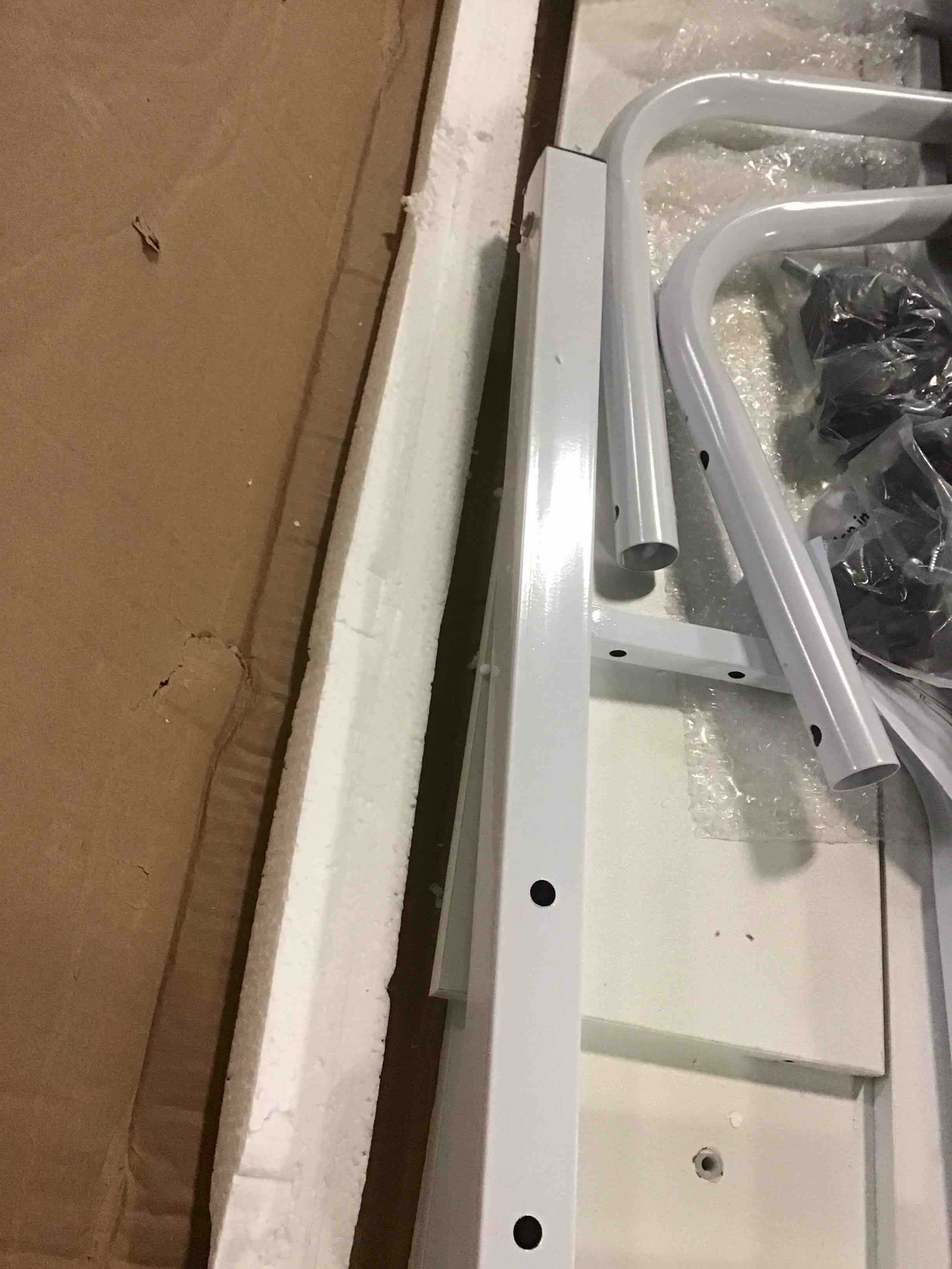 https://s3.amazonaws.com/lotting-images-prod/bidfta/GRN5471660_1701183342808.jpeg