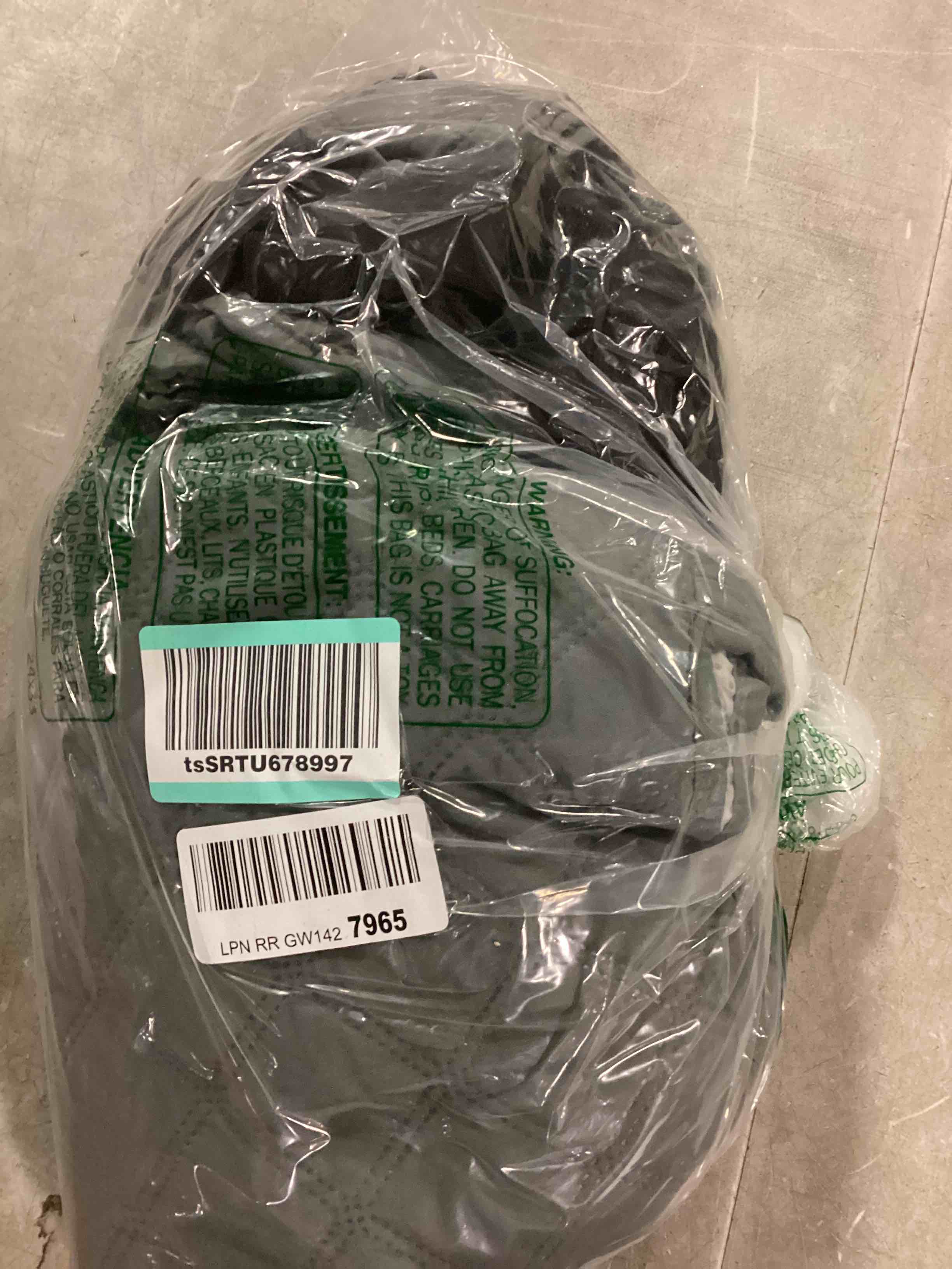 https://s3.amazonaws.com/lotting-images-prod/bidfta/GRN5472810_1701691333940.jpeg