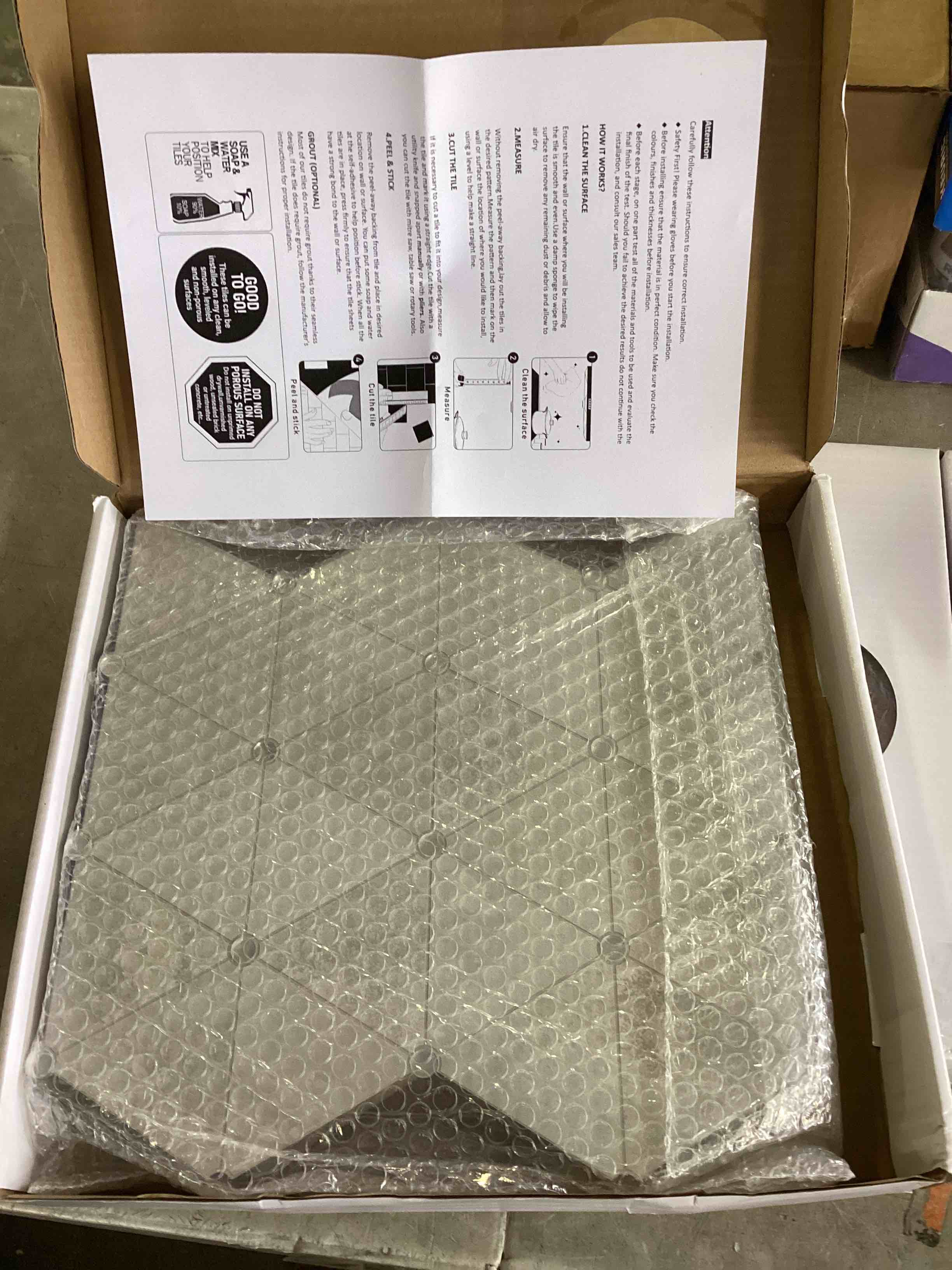 https://s3.amazonaws.com/lotting-images-prod/bidfta/GRN5473564_1701886060611.jpeg