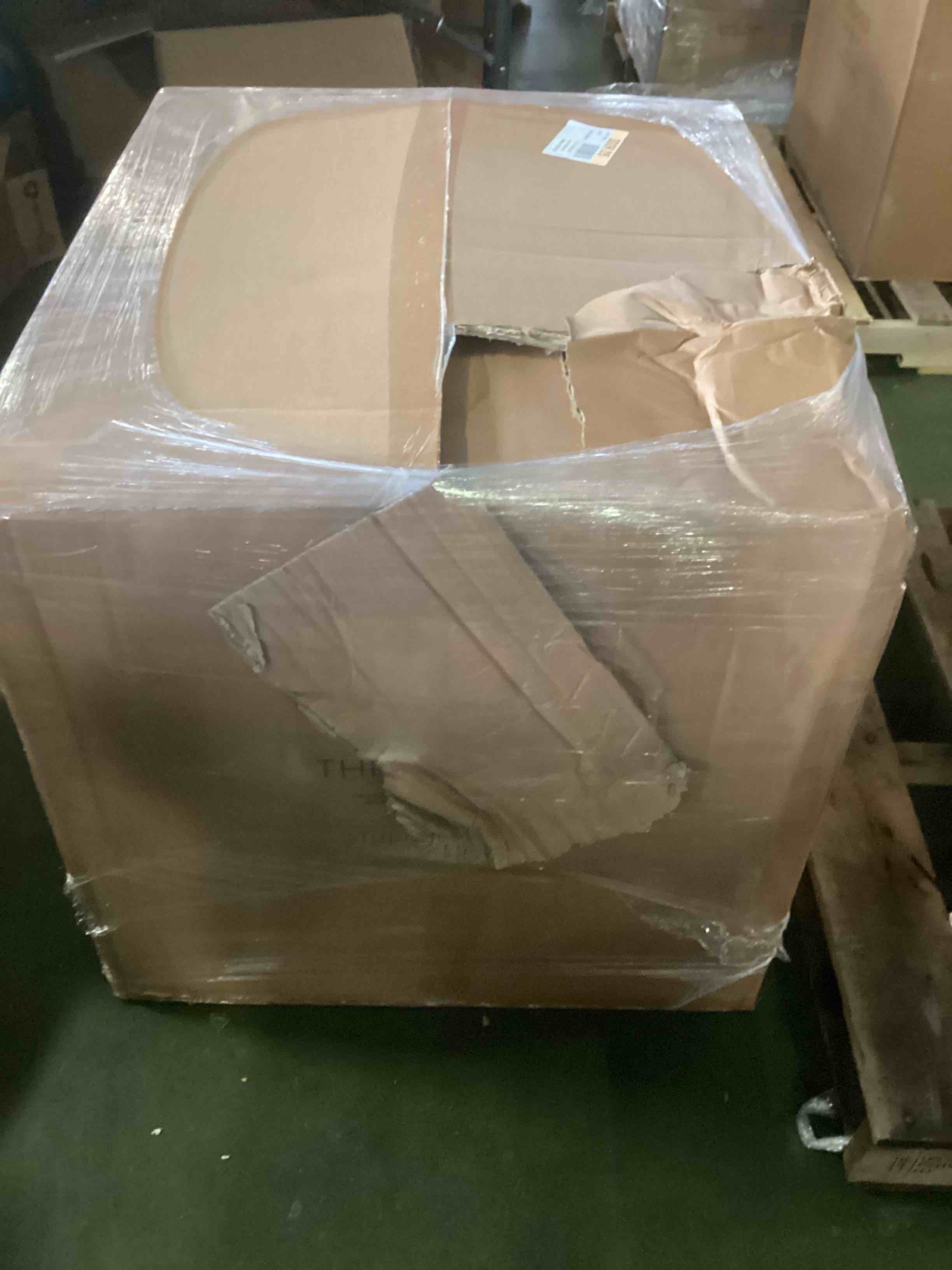 https://s3.amazonaws.com/lotting-images-prod/bidfta/GRN5474468_1700595741072.jpeg