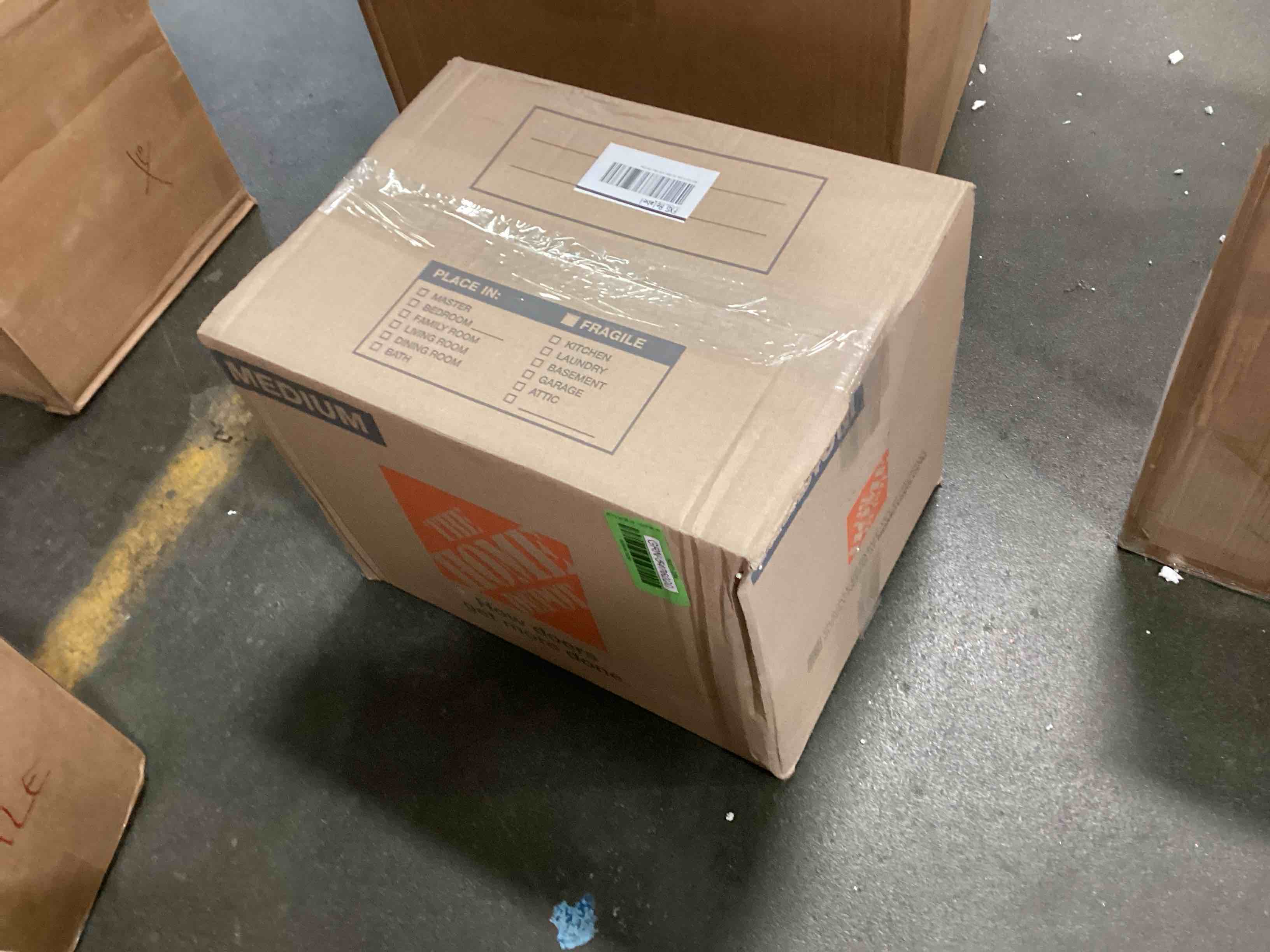 https://s3.amazonaws.com/lotting-images-prod/bidfta/GRN5476220_1705525099128.jpeg