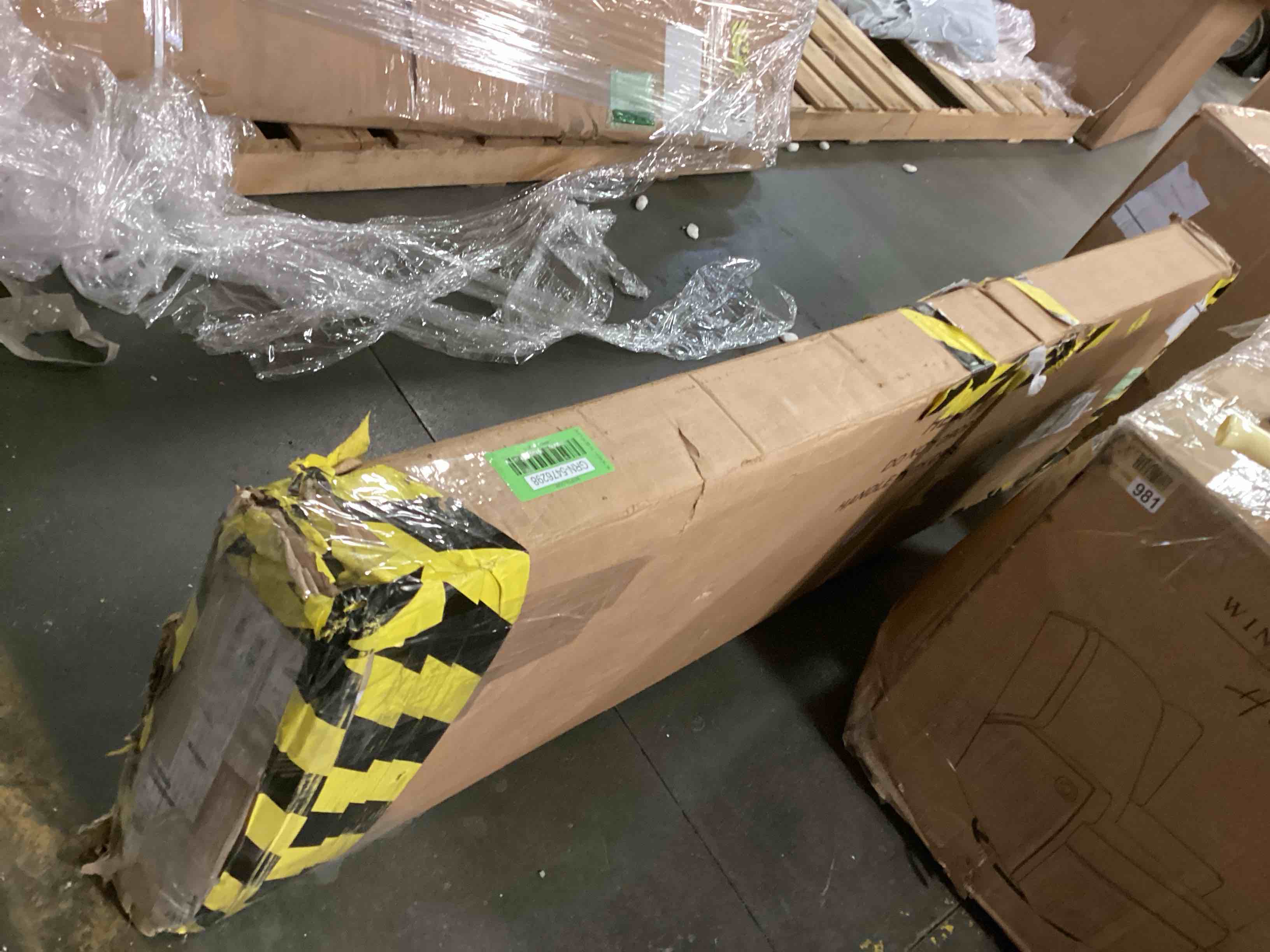 https://s3.amazonaws.com/lotting-images-prod/bidfta/GRN5476298_1705592699299.jpeg