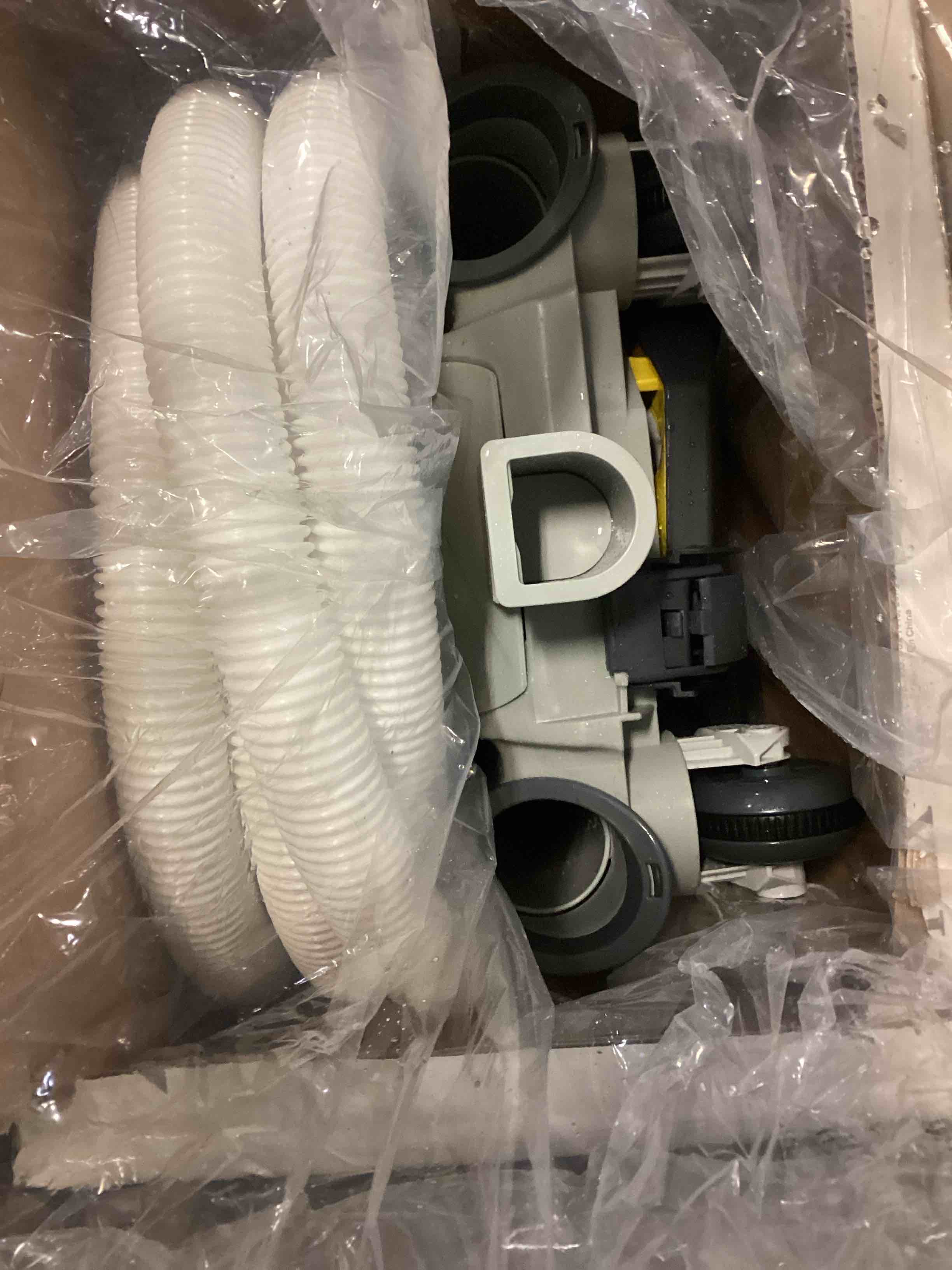 https://s3.amazonaws.com/lotting-images-prod/bidfta/GRN5477713_1702060508891.jpeg